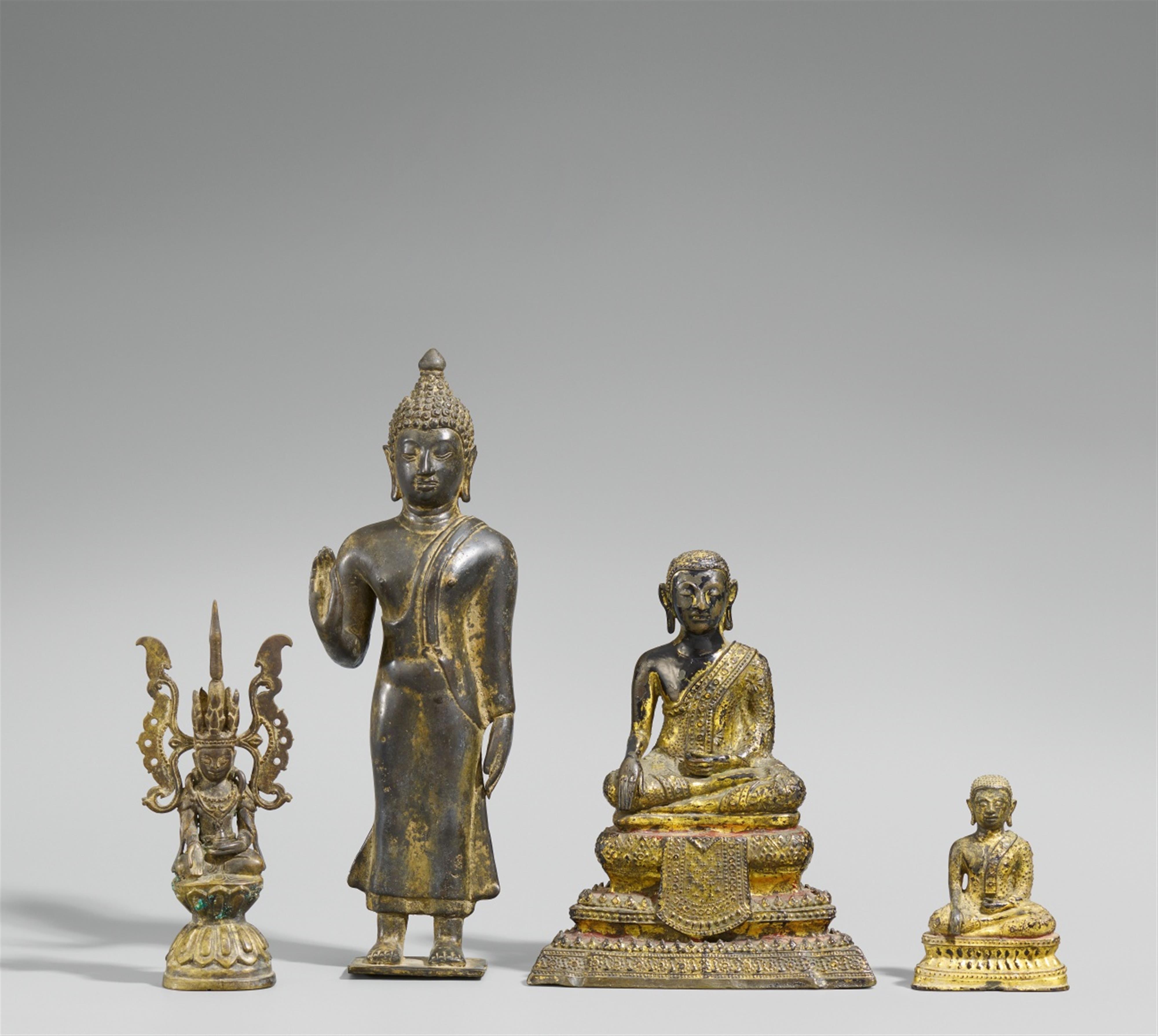 Four South-East Asian bronze figures - image-1