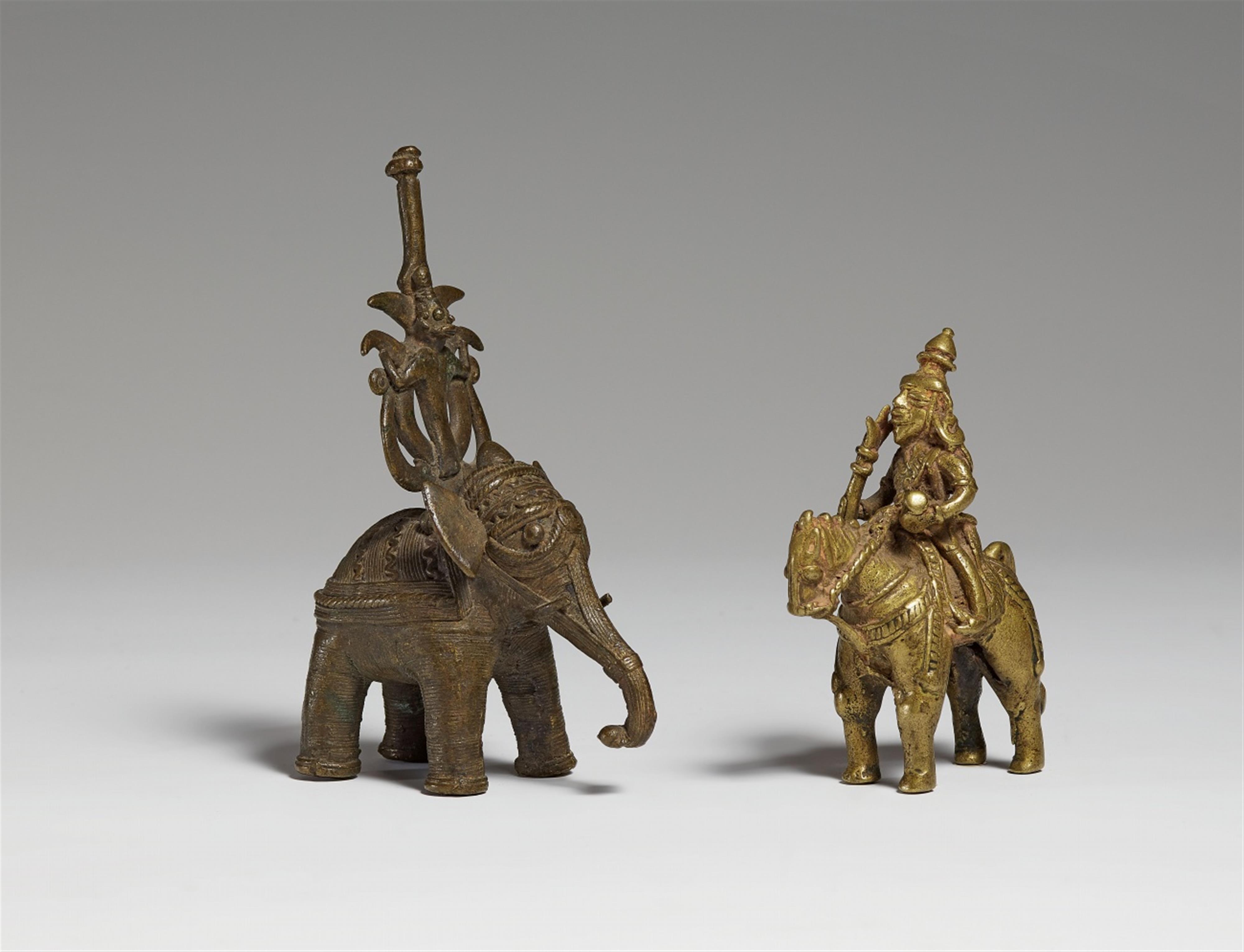 Two figures of horsemen. Central India, various regions. 19th/20th century - image-1