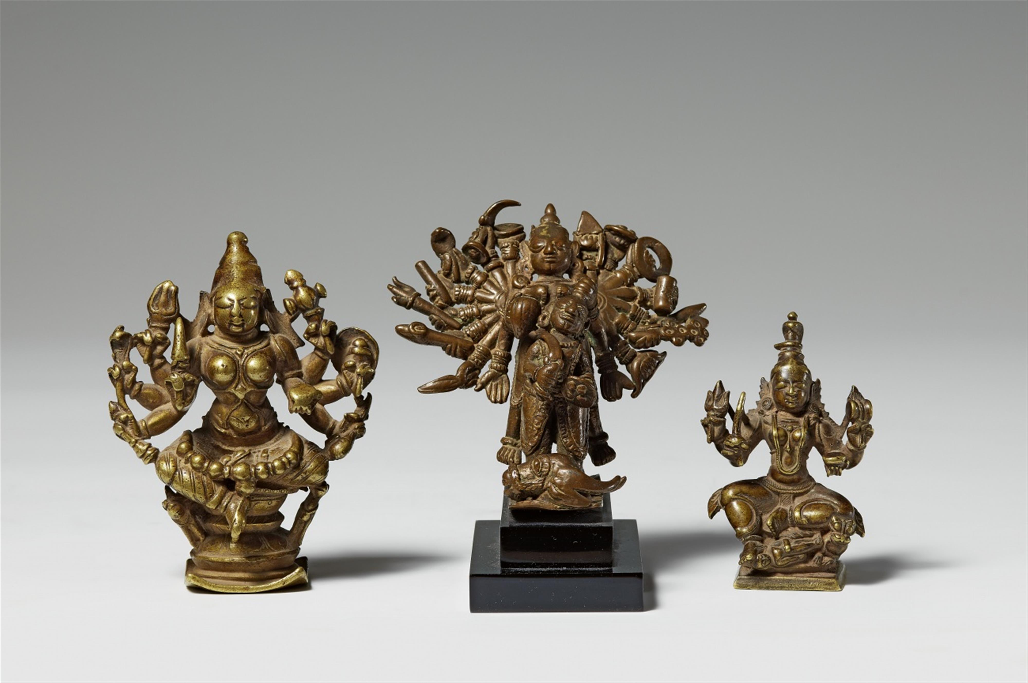 Three Central and South Indian copper alloy/brass figures of Durga. 17th/18th century - image-1