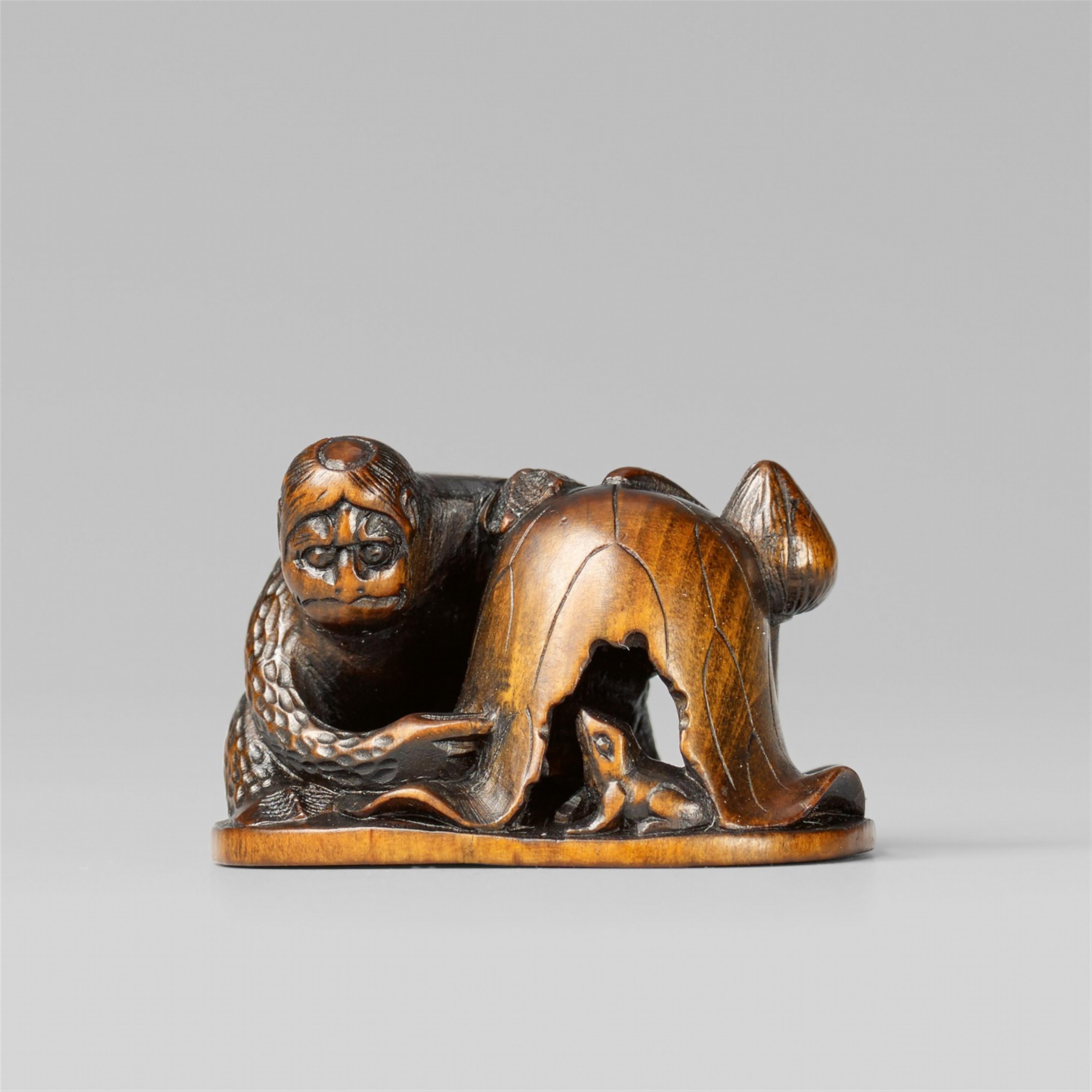 A boxwood netsuke of a kappa. 19th century - image-1