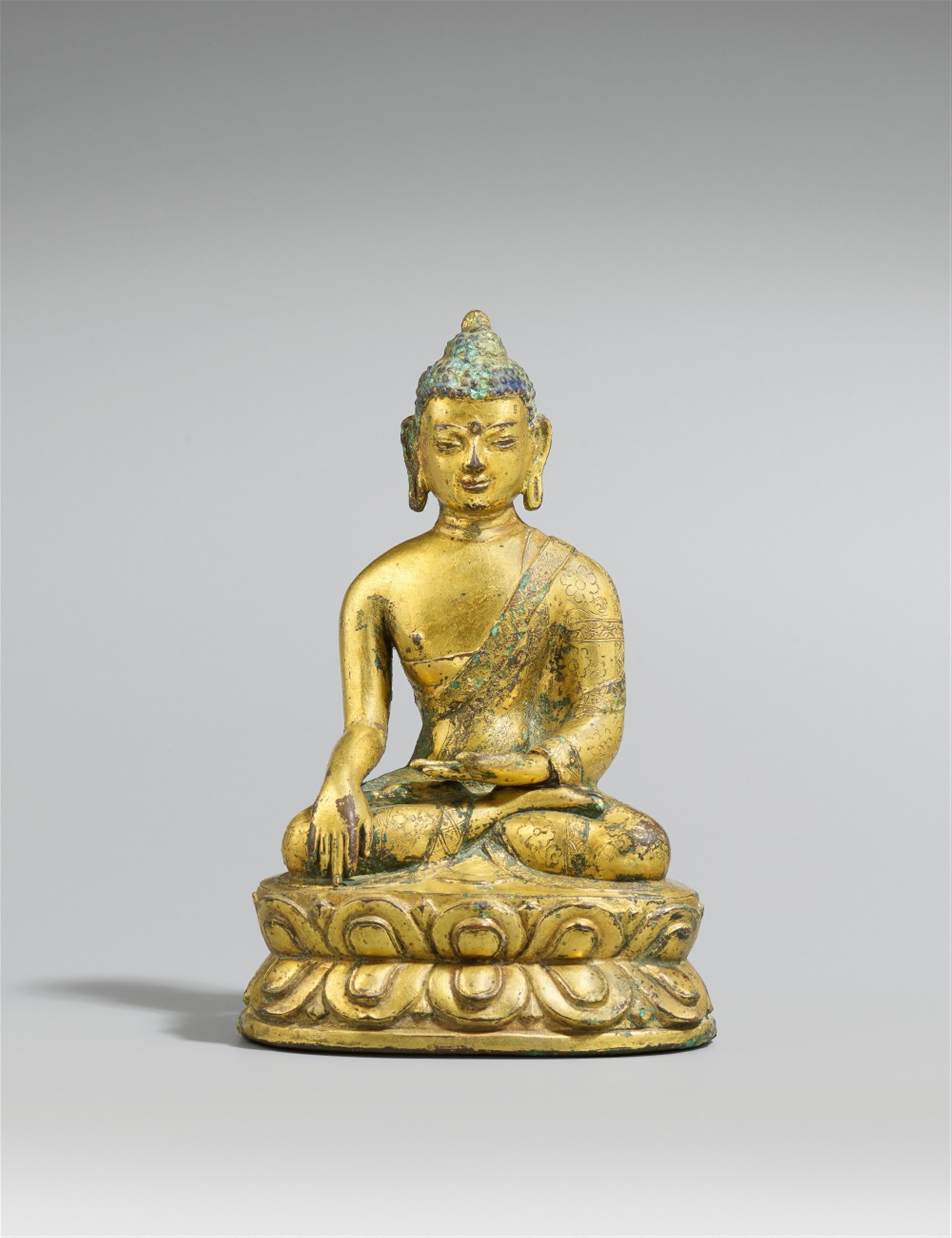 Buddha Shakyamuni. Feuervergoldete Bronze. Tibet. 18. Jh. - image-1