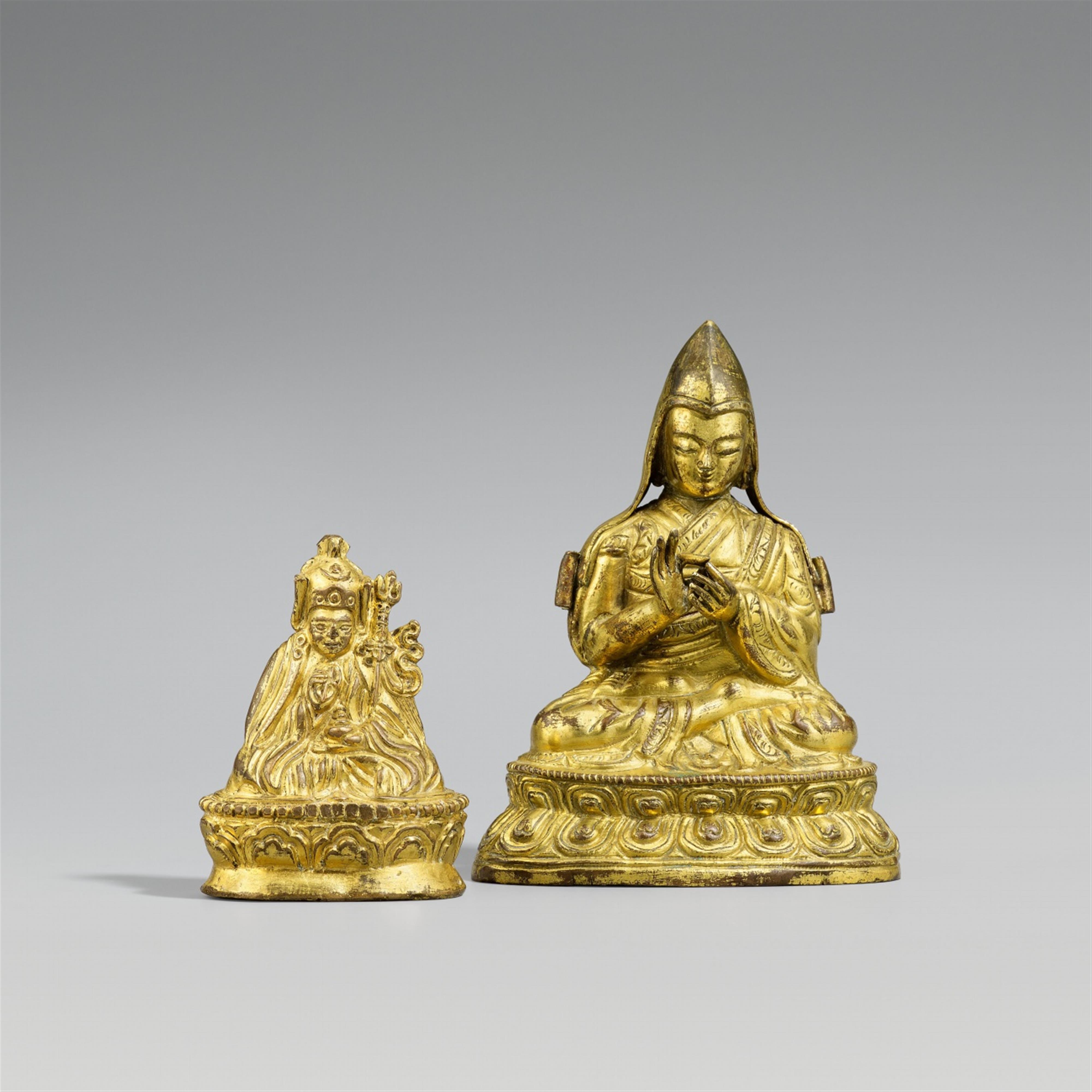 Zwei feuervergoldete Bronzefiguren. 19. Jh. - image-1