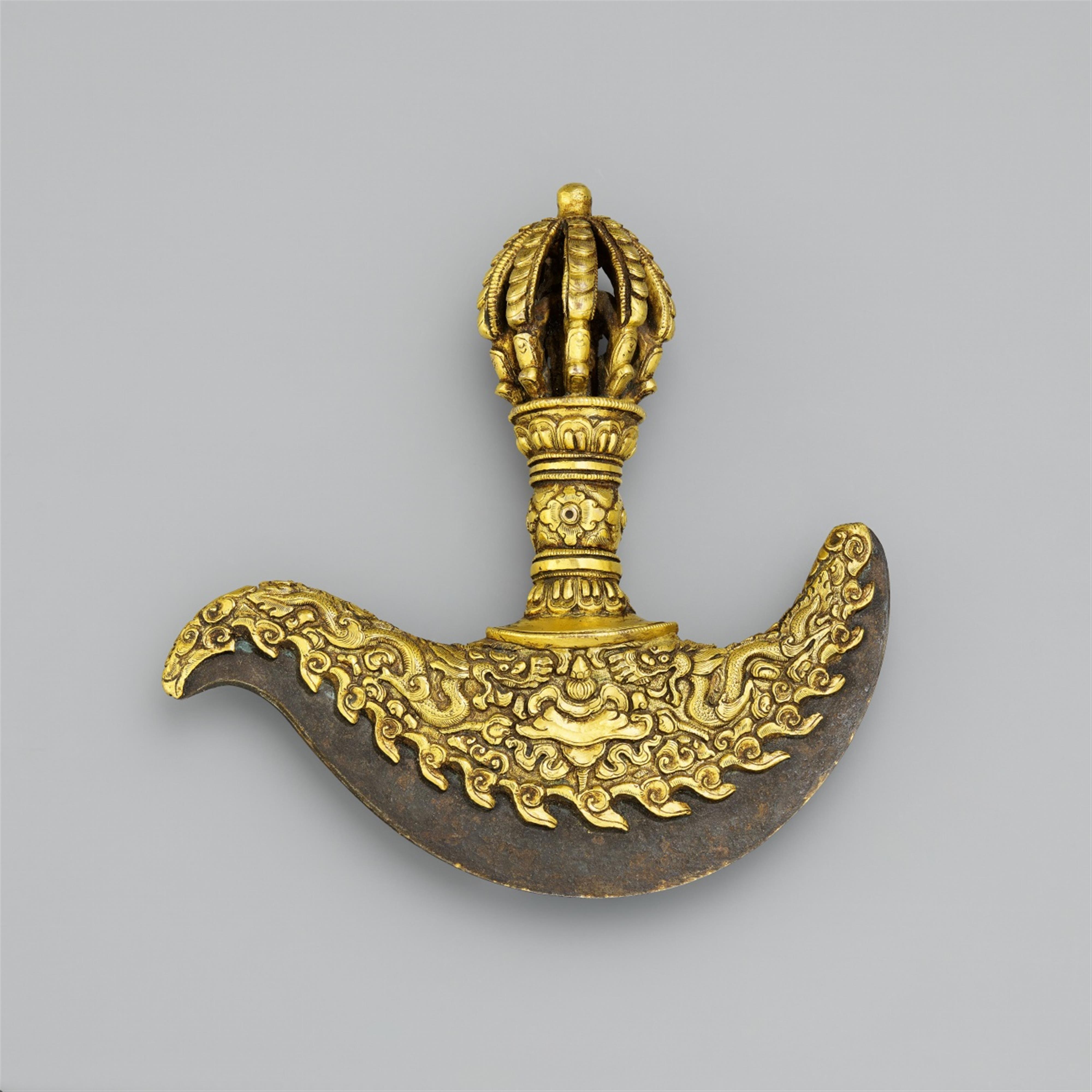 Kultmesser (kartrika). Bronze vergoldet. Tibet - image-1