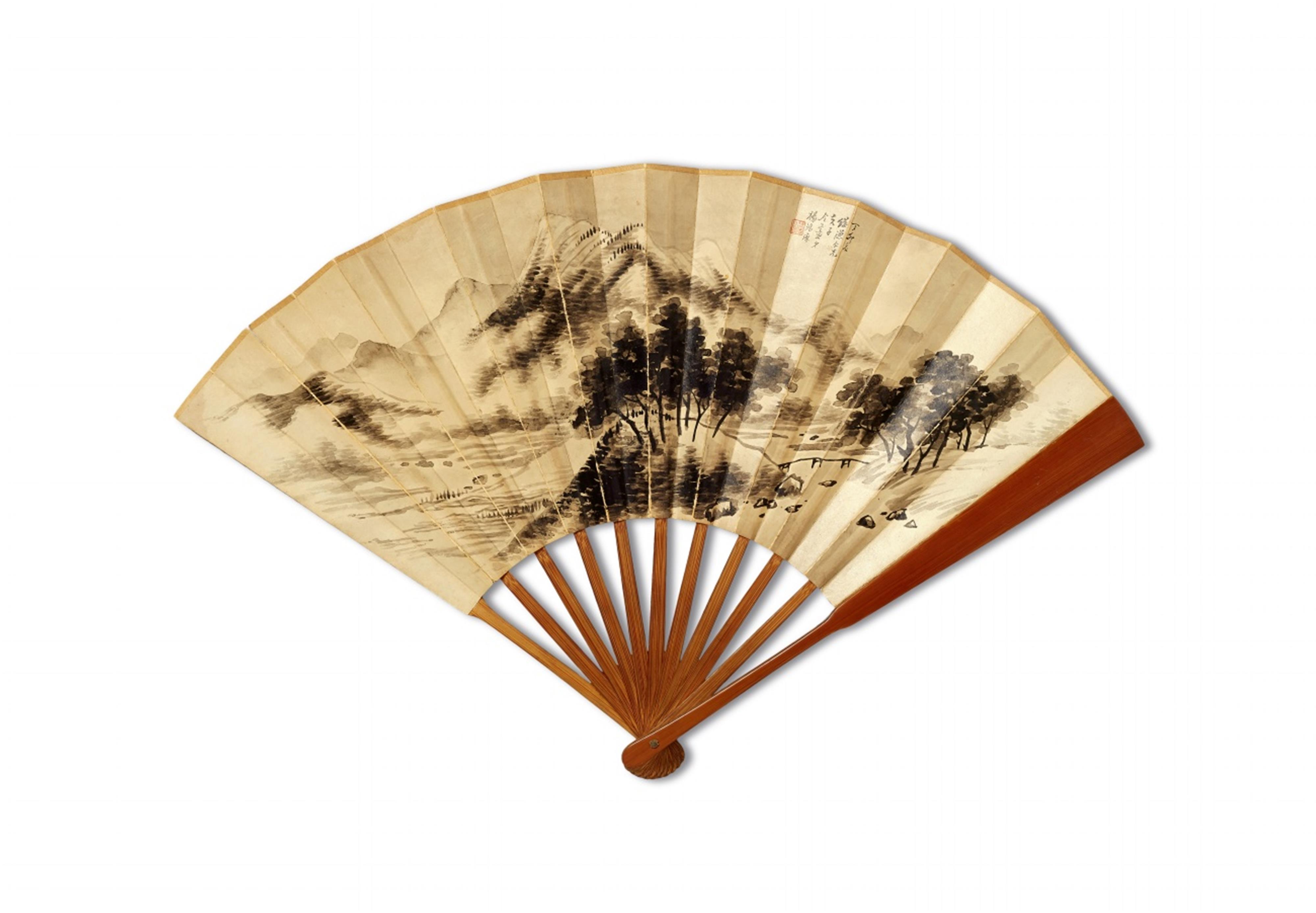 Various artists . 19th/20th century - Two fans depicting a landscape. Ink on paper. a) Signed Yang Hongxiu; b) signed Weng Houqi. (2) - image-1