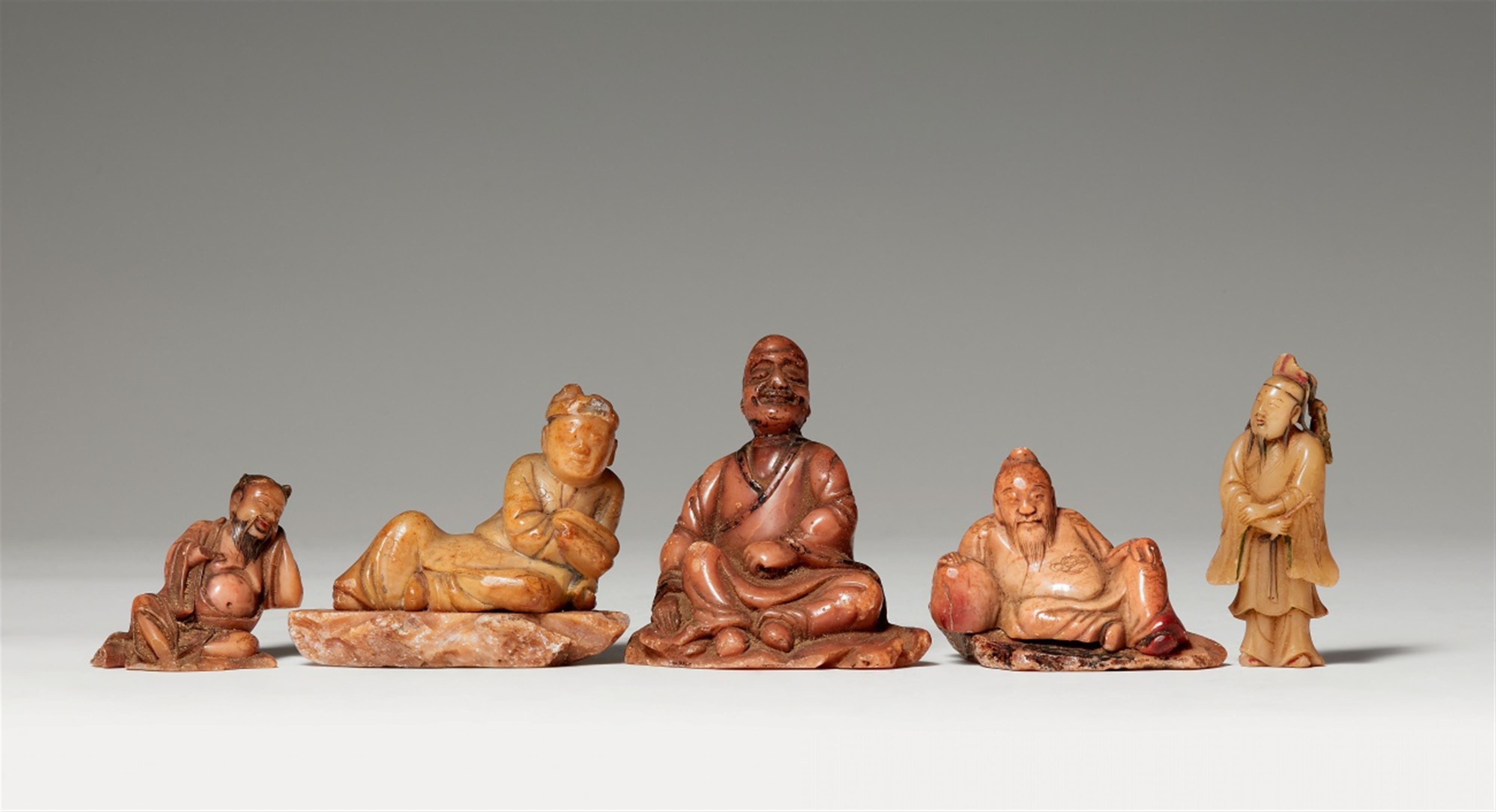 Five small soapstone figures. 18th/19th century - image-1
