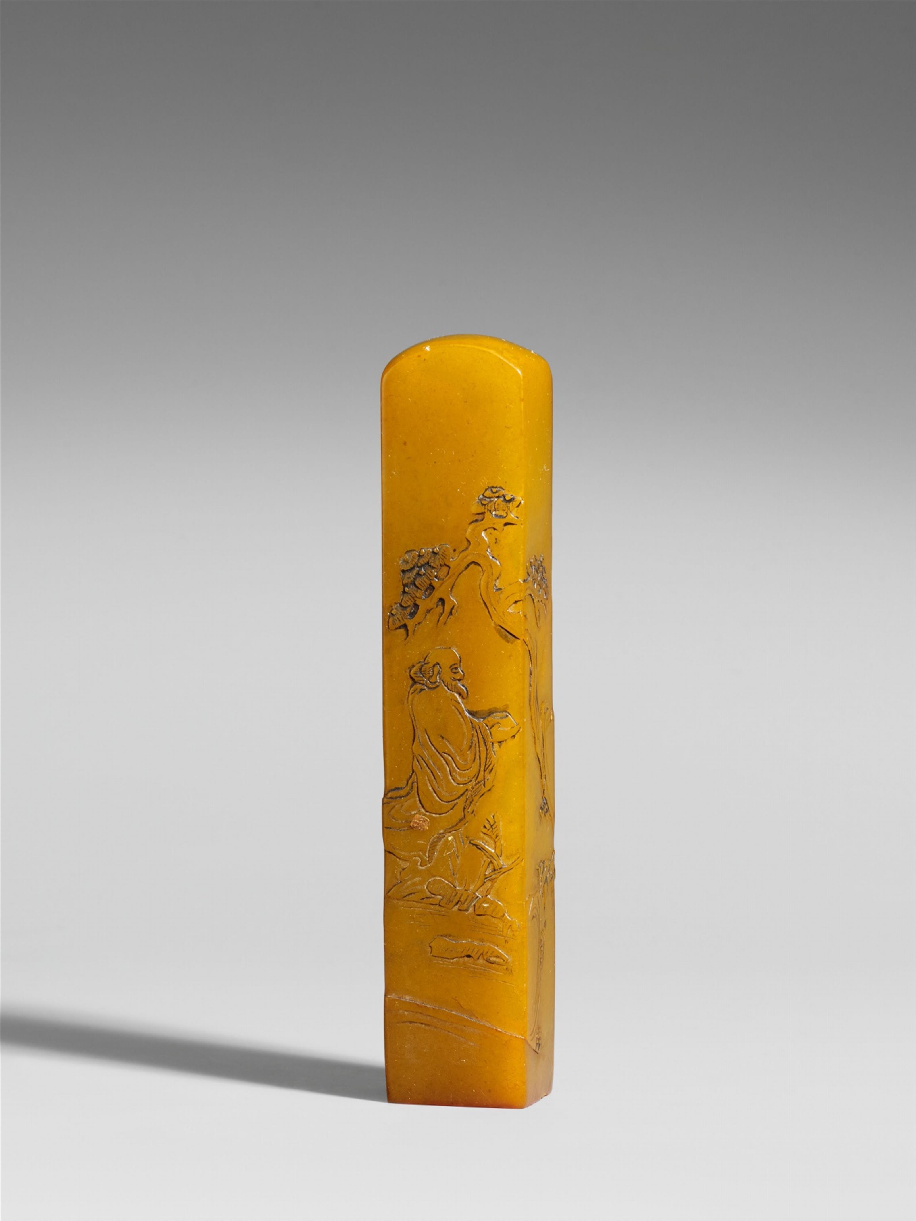 A tall, square soapstone seal. Qing dynasty - image-1