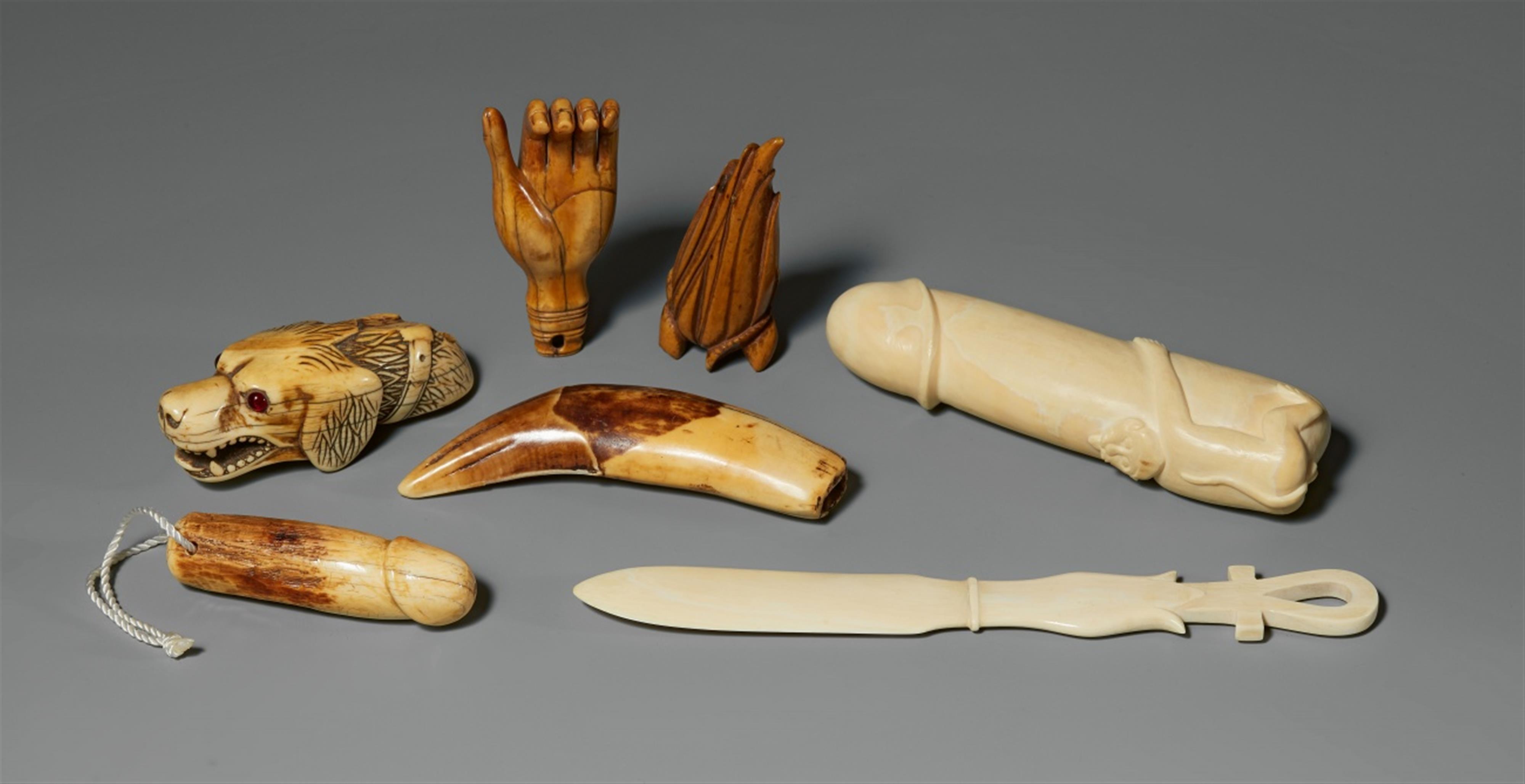 Seven ivory and bone objects. 19th/20th century - image-1