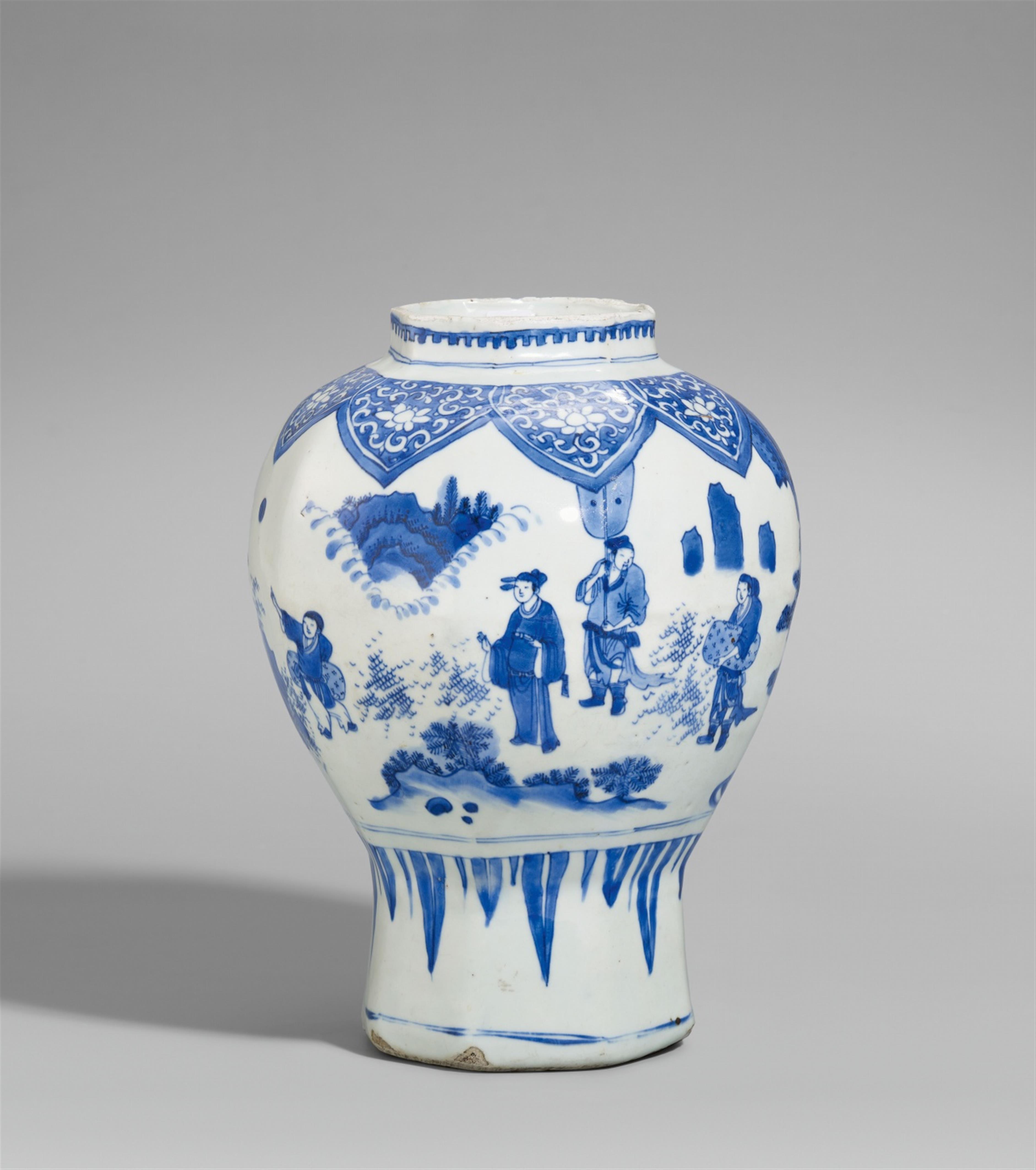 Blau-weiße Vase. Transitional-Zeit, 17. Jh. - image-1