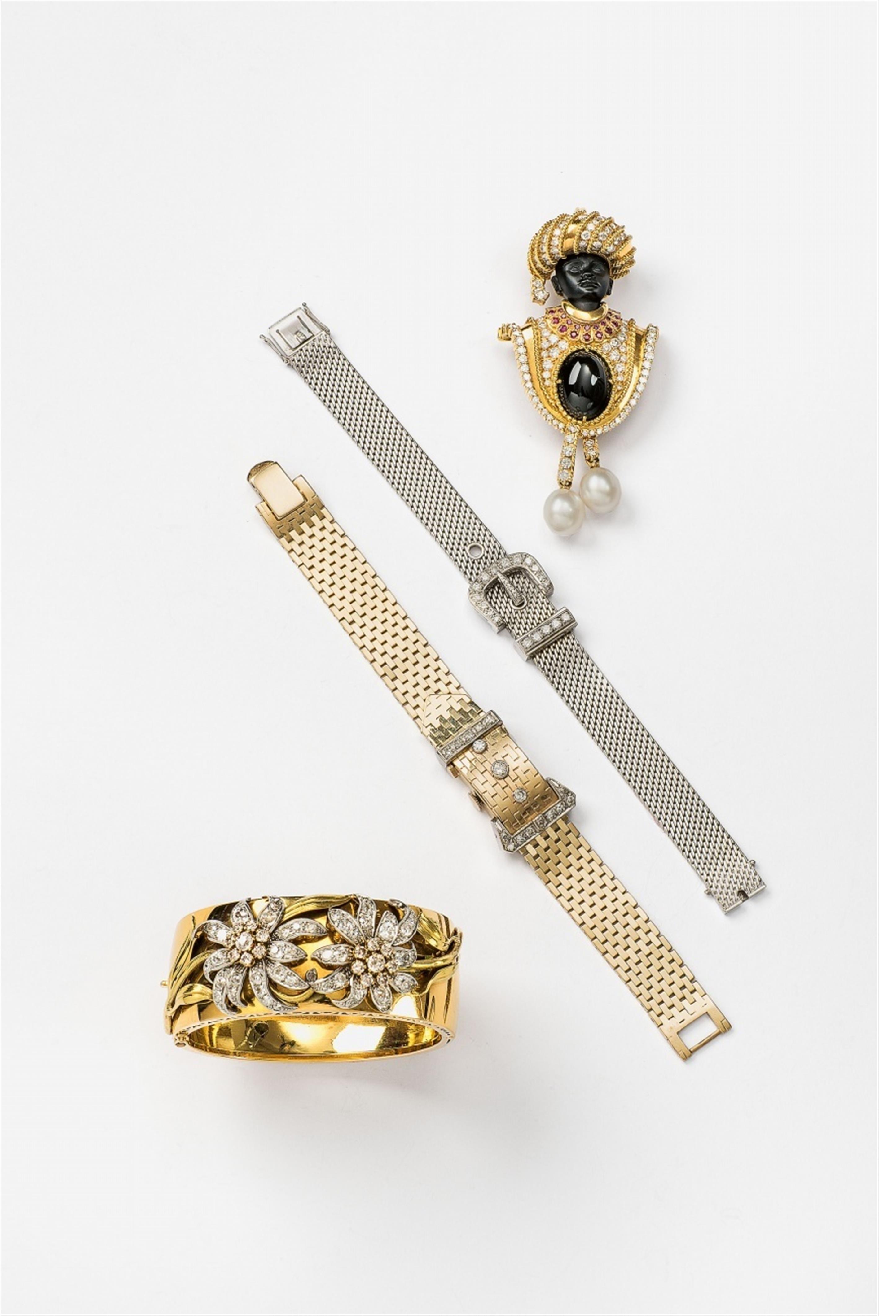 A 14k gold bracelet with a concealed watch - image-2