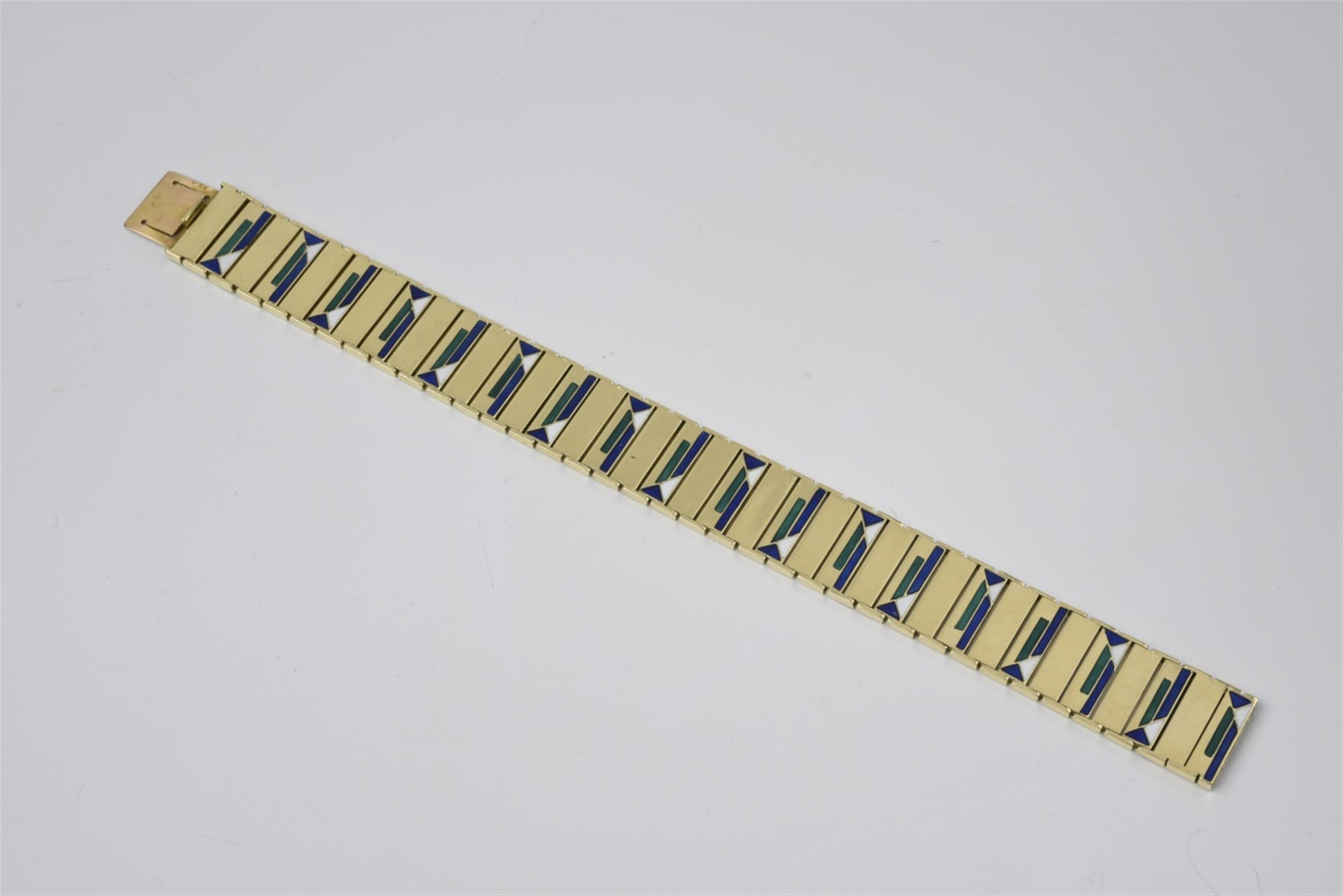 An 18k enamelled gold bracelet - image-1