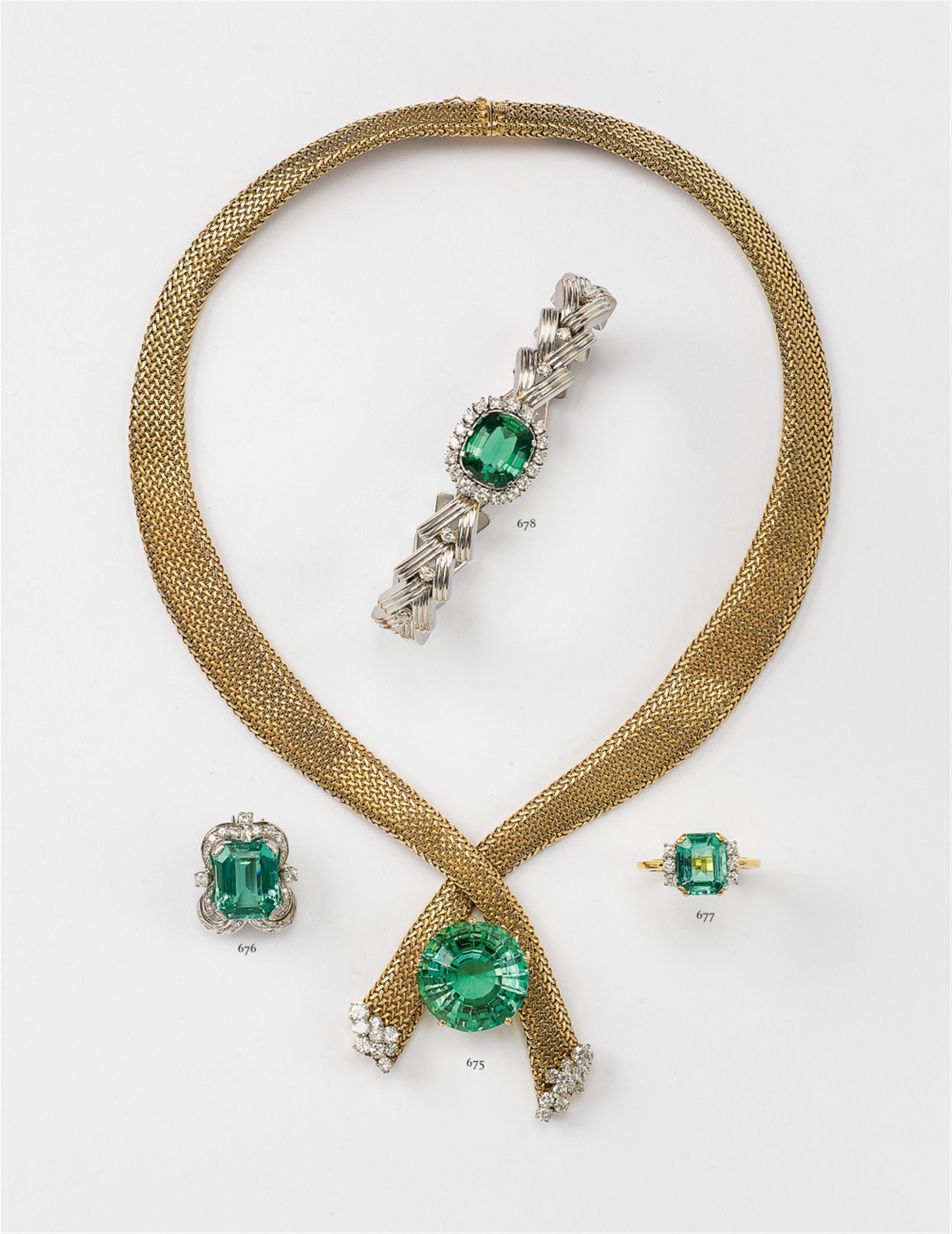 An 18k woven gold, tourmaline, and diamond collier - image-2