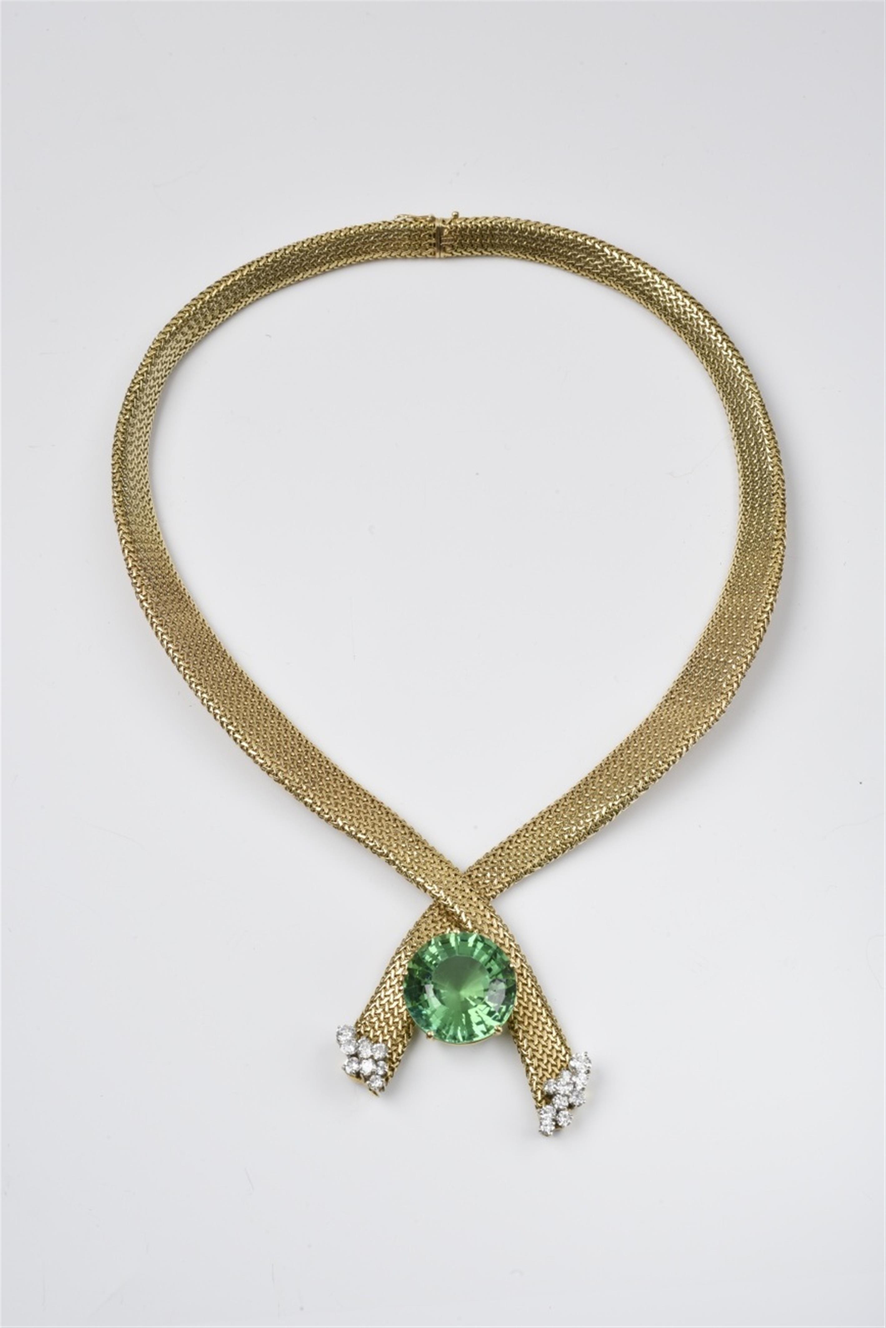 An 18k woven gold, tourmaline, and diamond collier - image-1