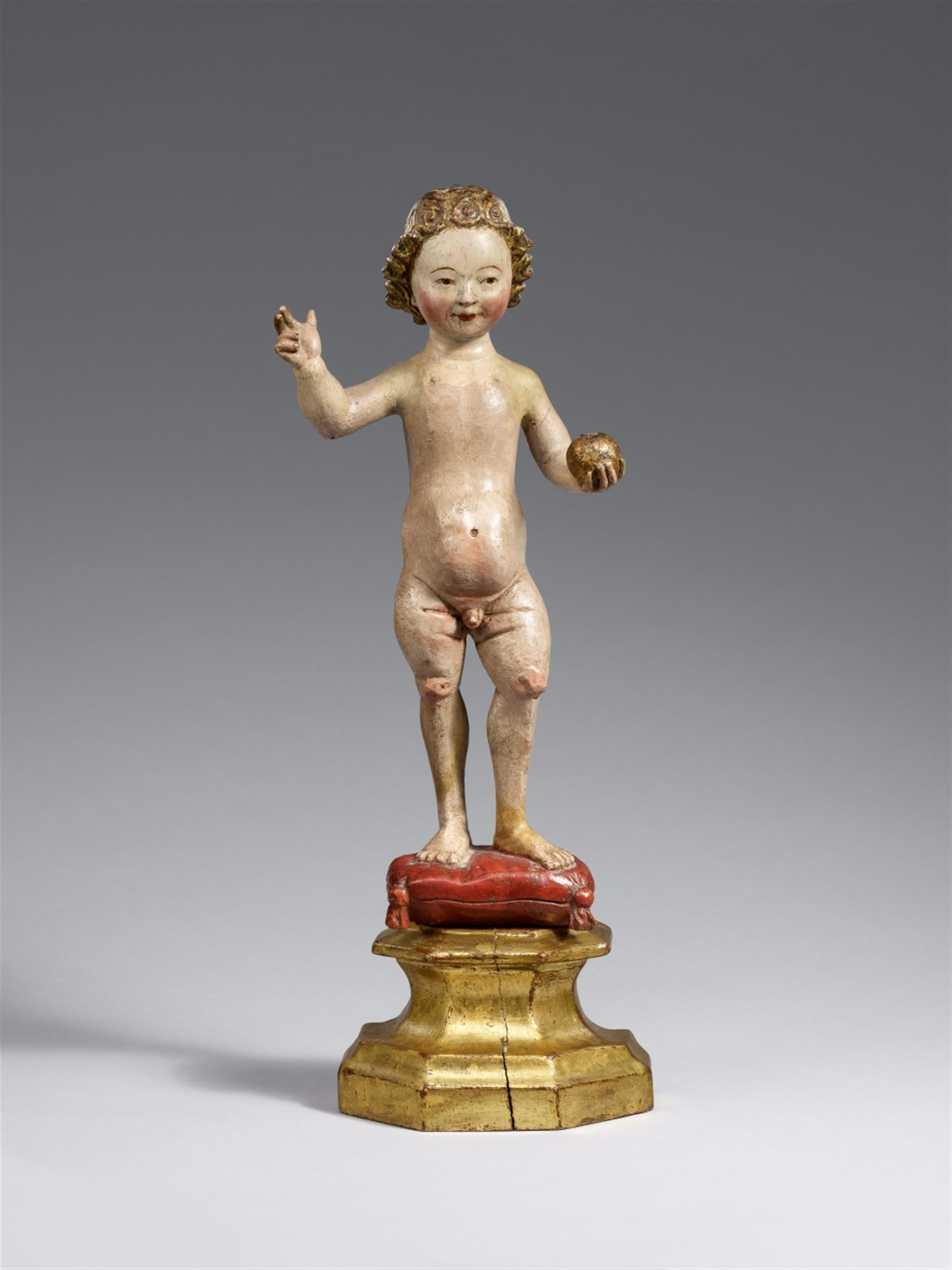 Mechelen circa 1500 - A Mechelen carved wooden figure of the blessing Christ Child, circa 1500 - image-1