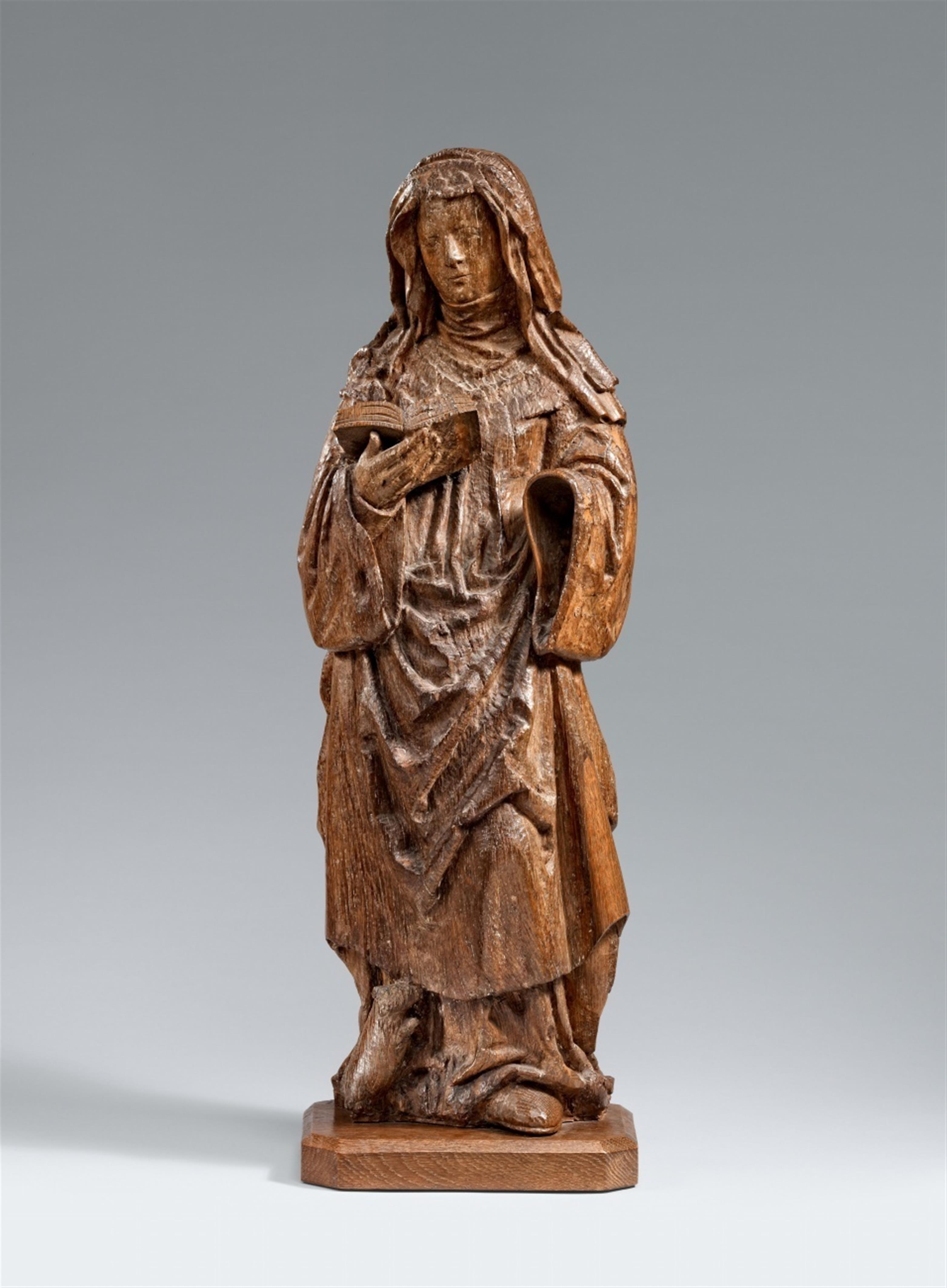 Flemish early 16th century - An early 16th century Flemish carved oak figure of Saint Gertrude of Nivelles - image-1