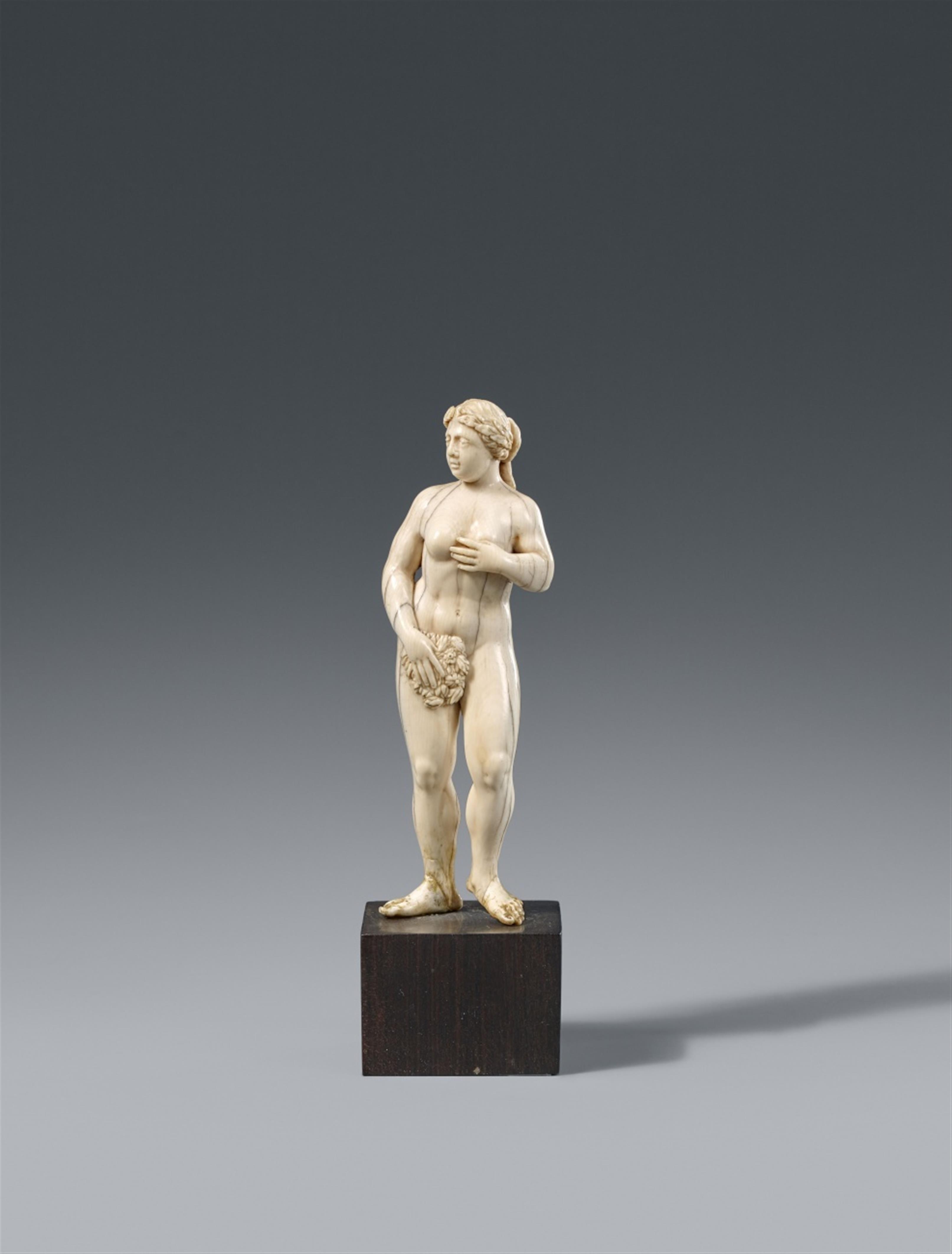 South German 1st half 17th century - A South German carved ivory figure of Eve, 1st half 17th century - image-1