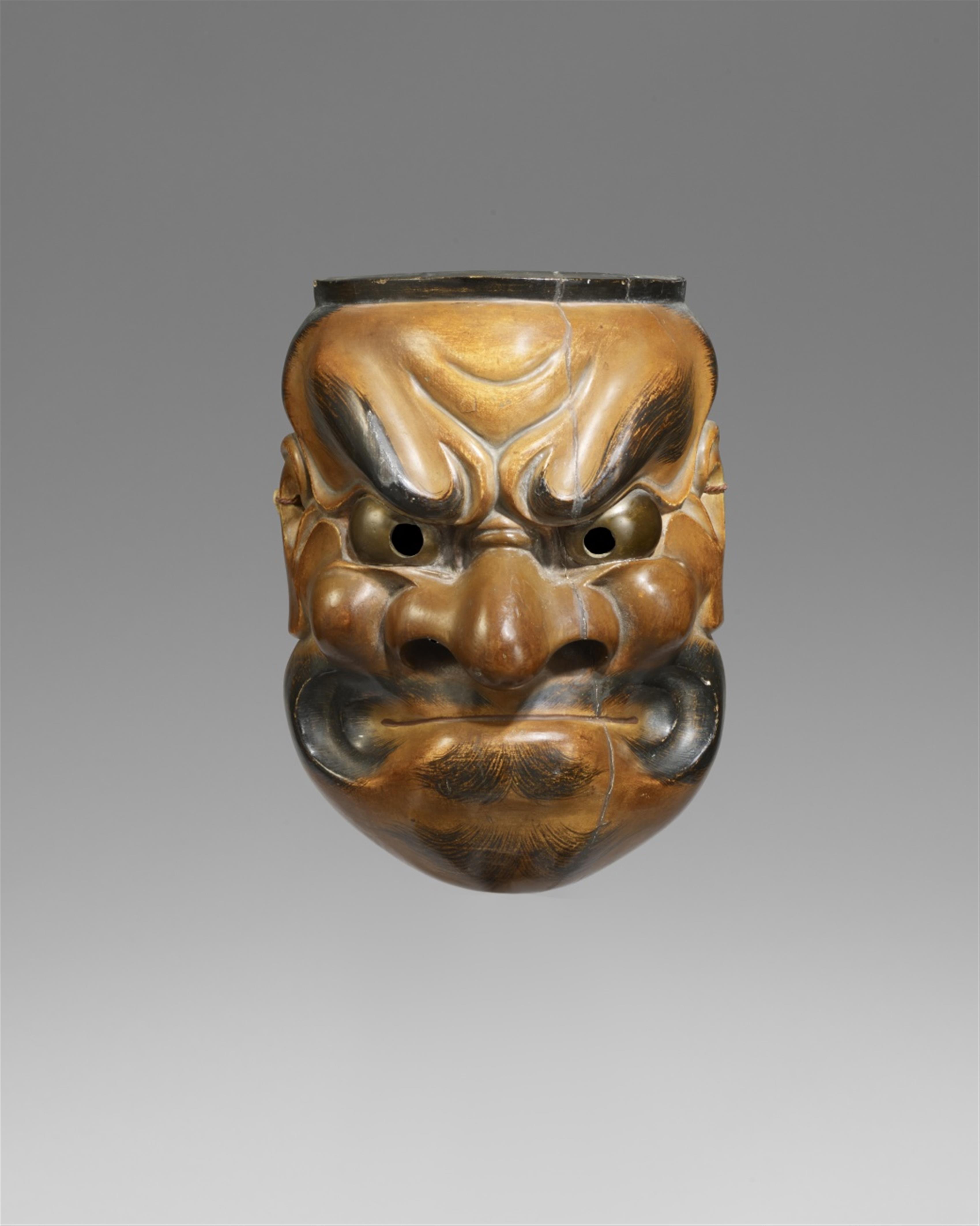 A painted wood nô mask of Kurobeshimi. 18th/19th century - image-1