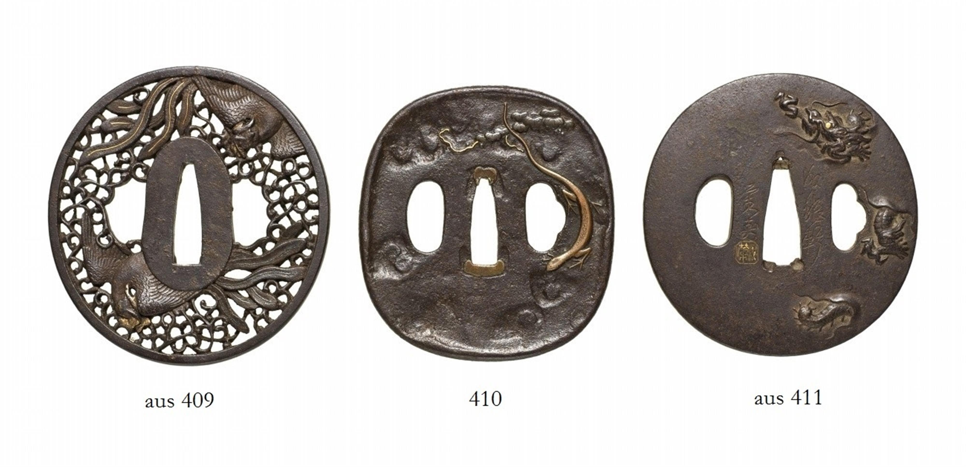 Three iron tsuba. Edo period - image-1
