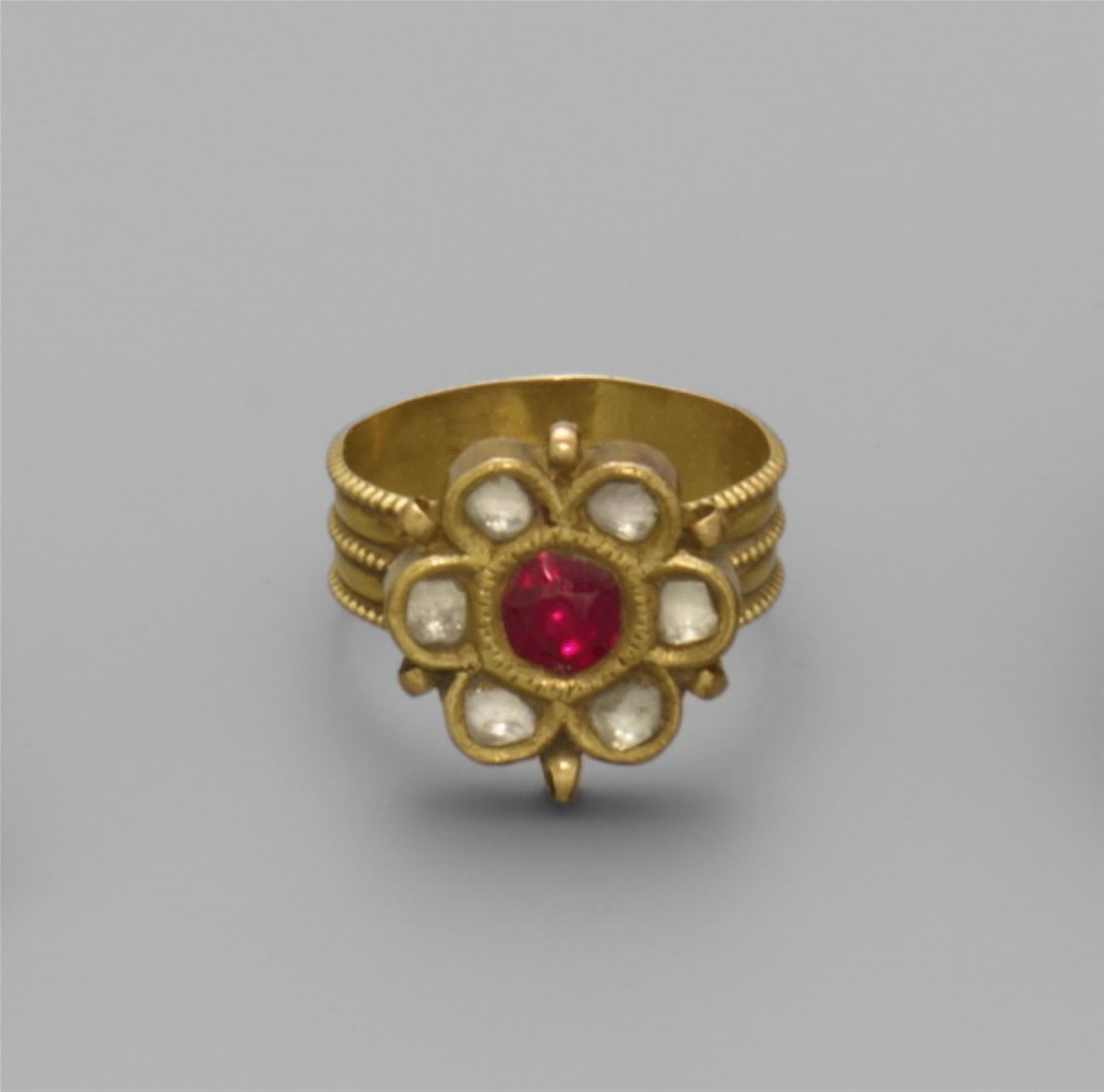 Ring. Gold. Indien. 20. Jh. - image-1