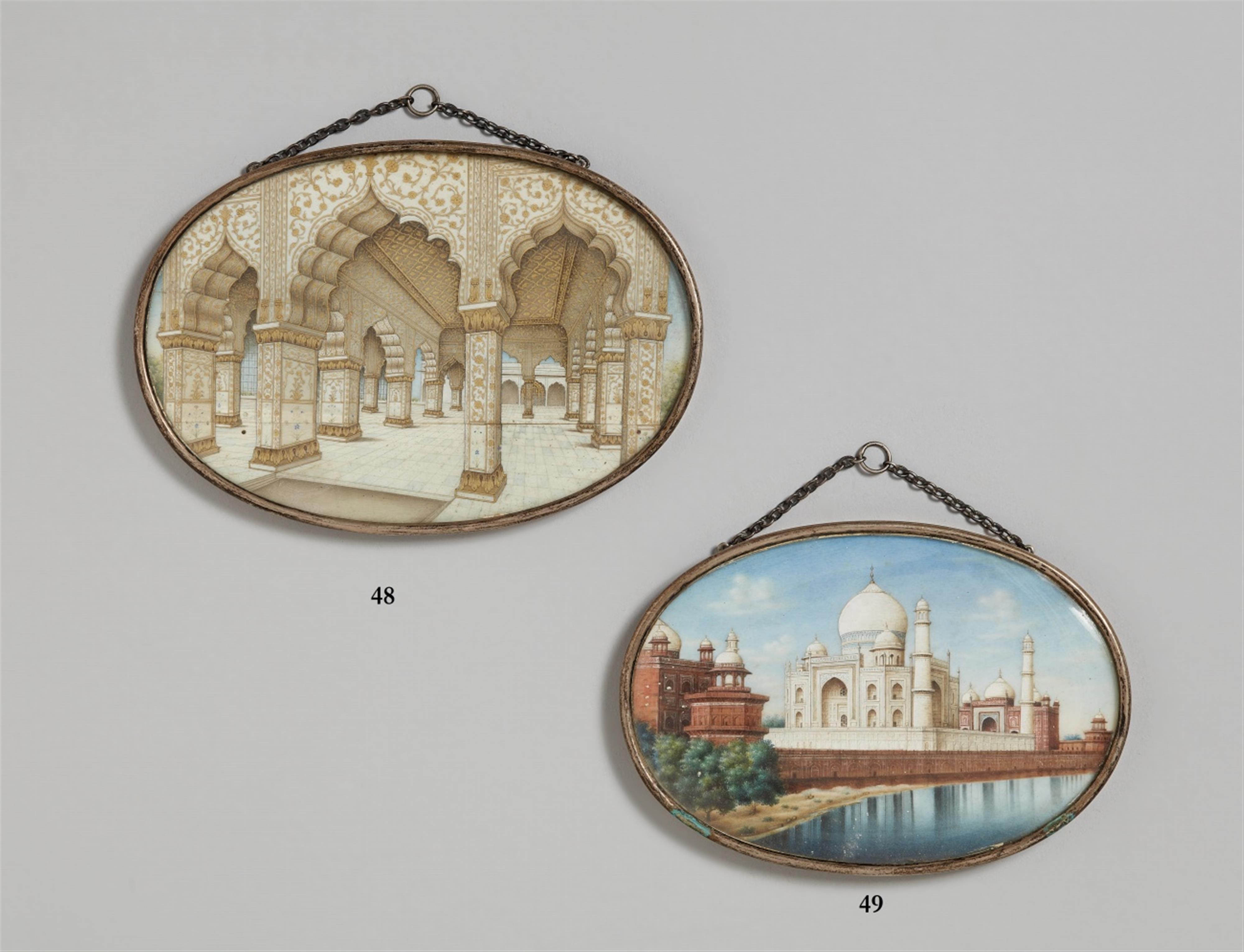 An oval Delhi miniature on ivory. Late 19th century - image-1