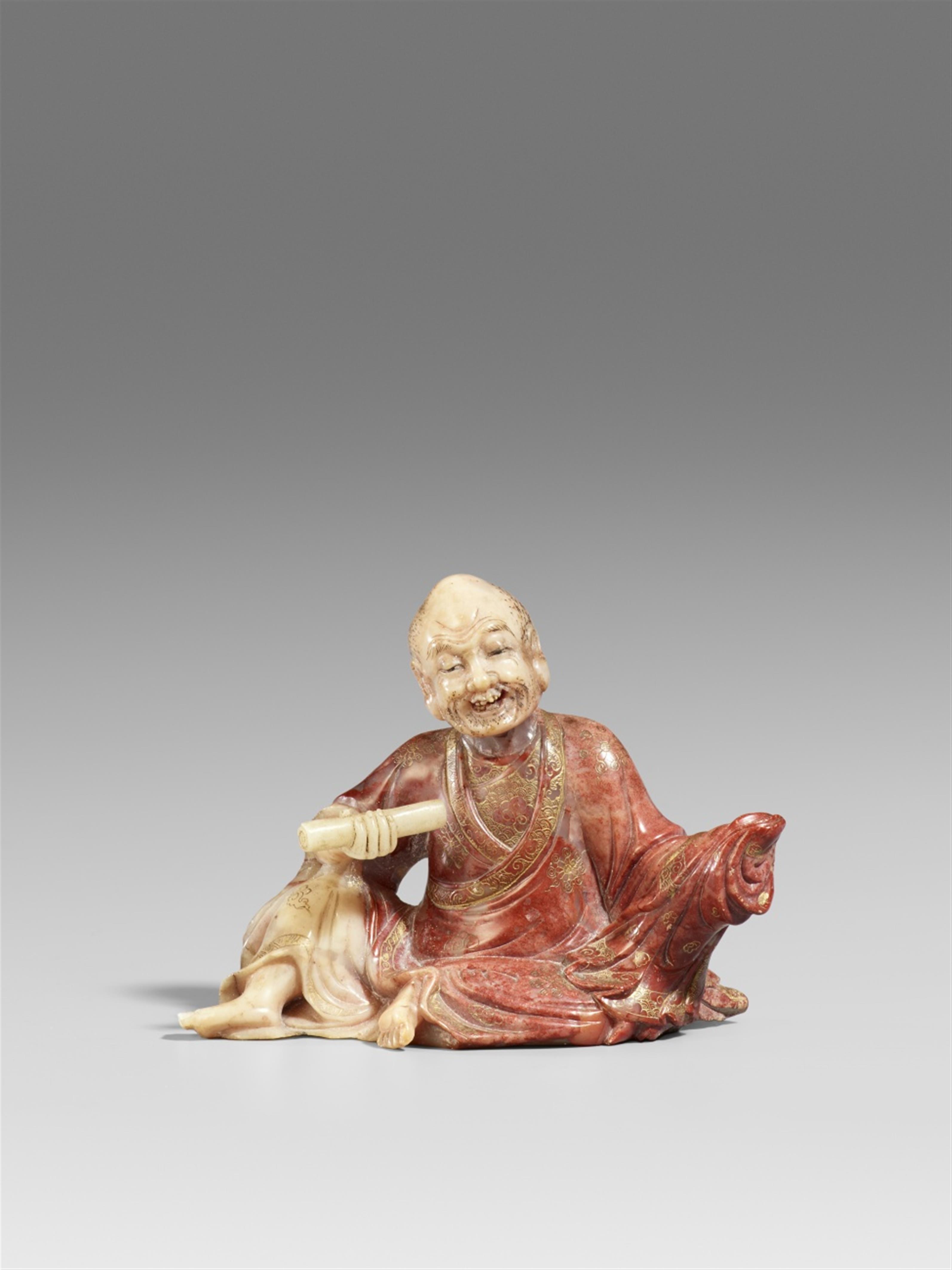 A soapstone carving of a luohan. 18th century - image-1