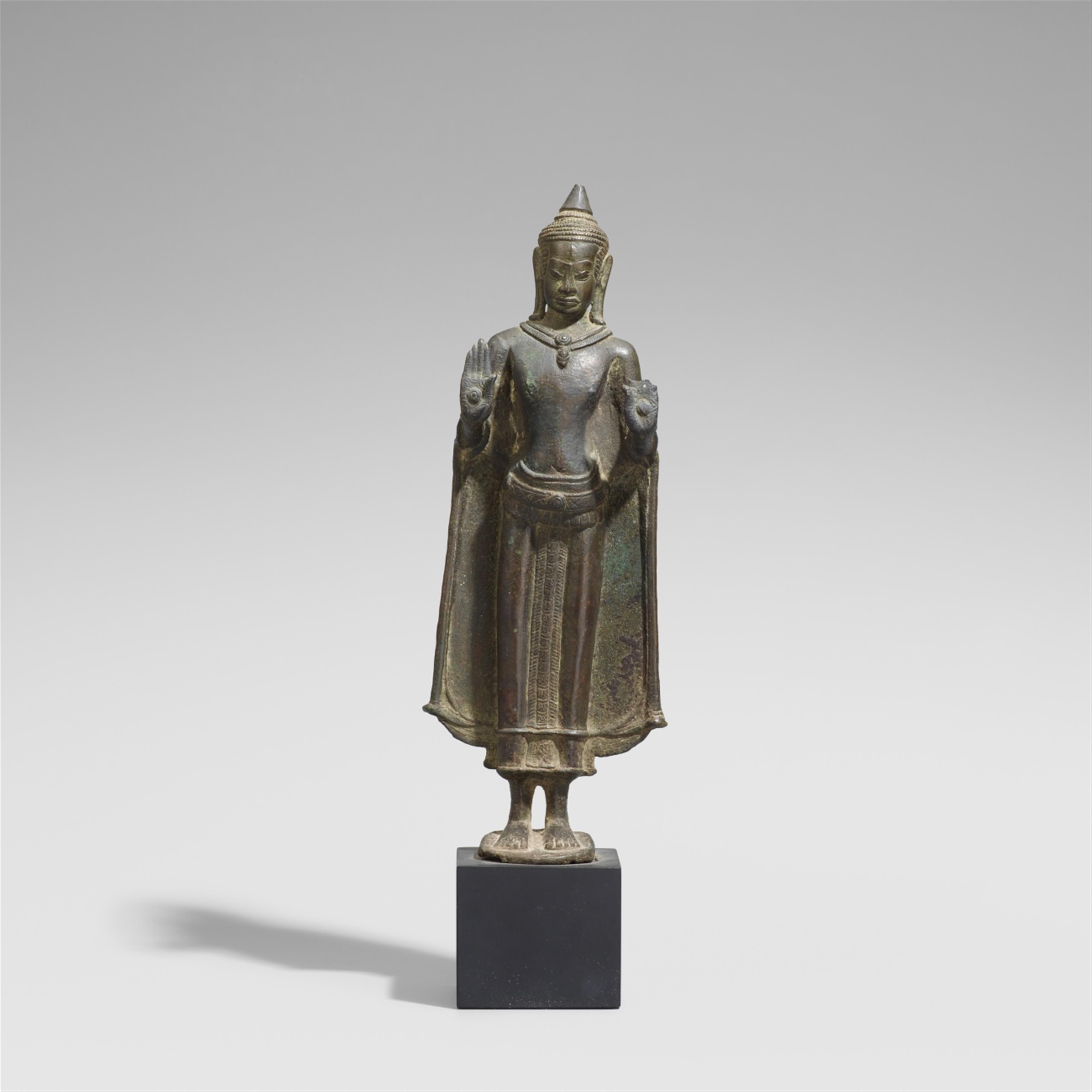 A Northeastern Thai bronze figure of Buddha. 13th century - image-1