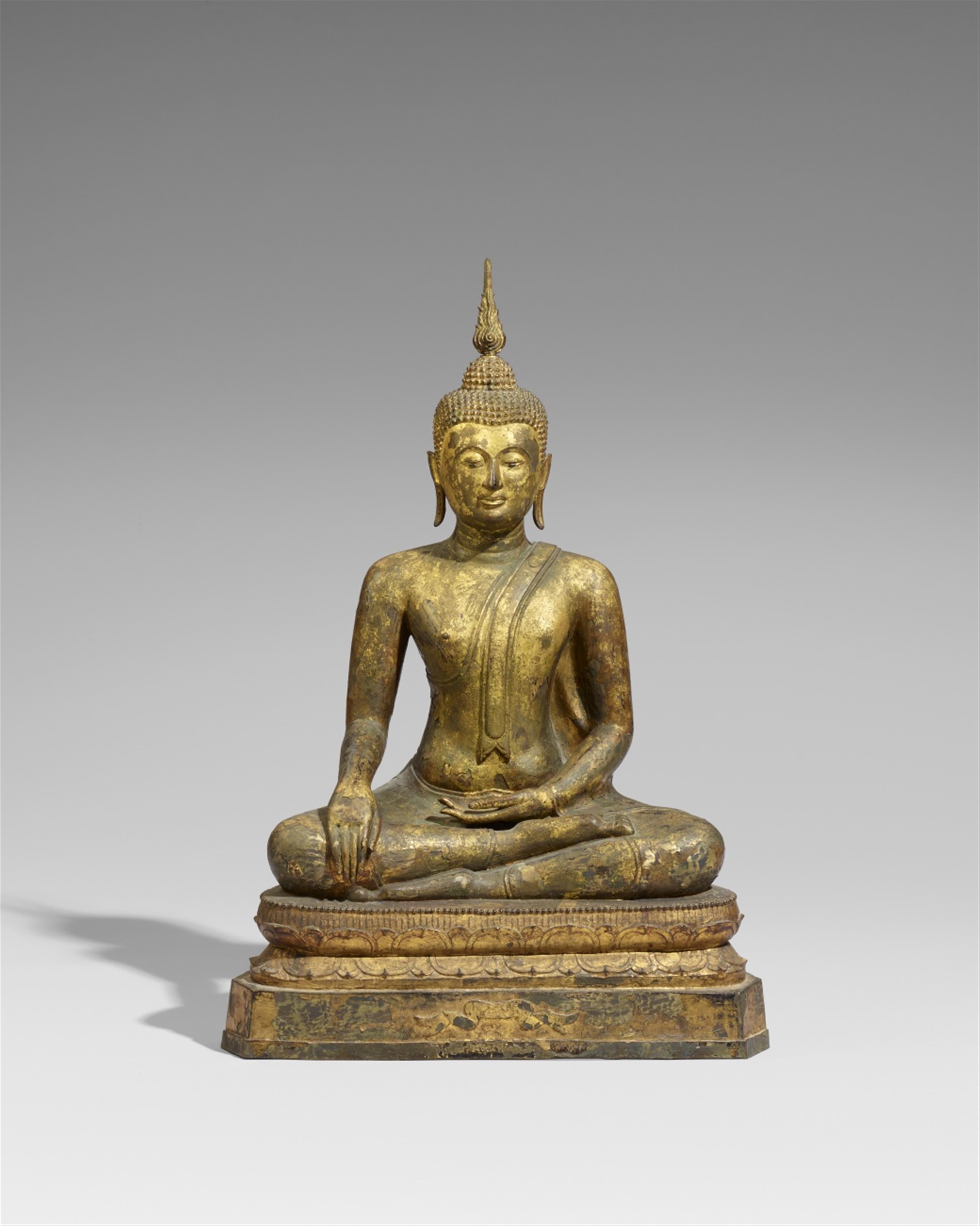 A Thai bronze figure of Buddha in maravijaya. 19th century - image-1