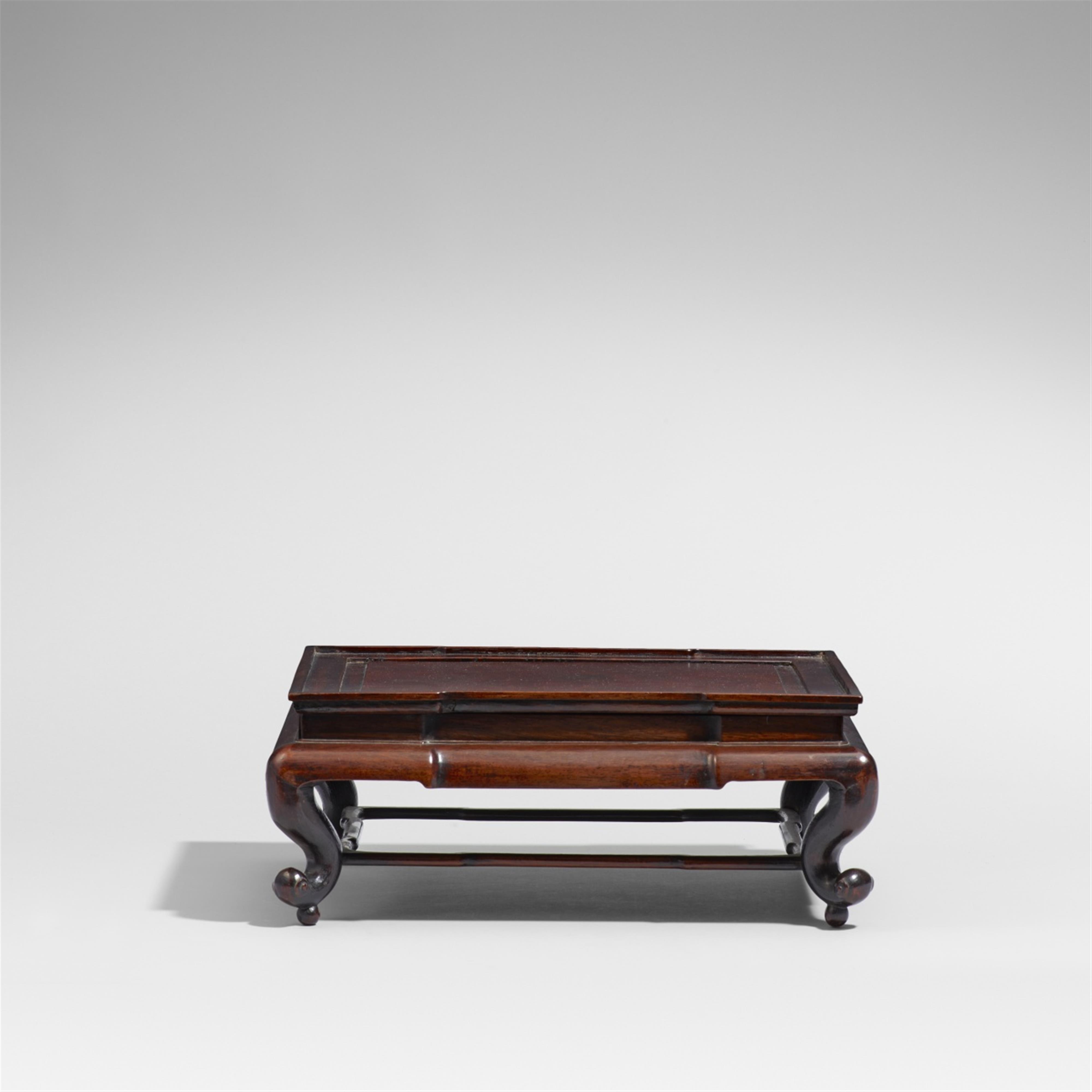 A small hardwood table. 19th century - image-1