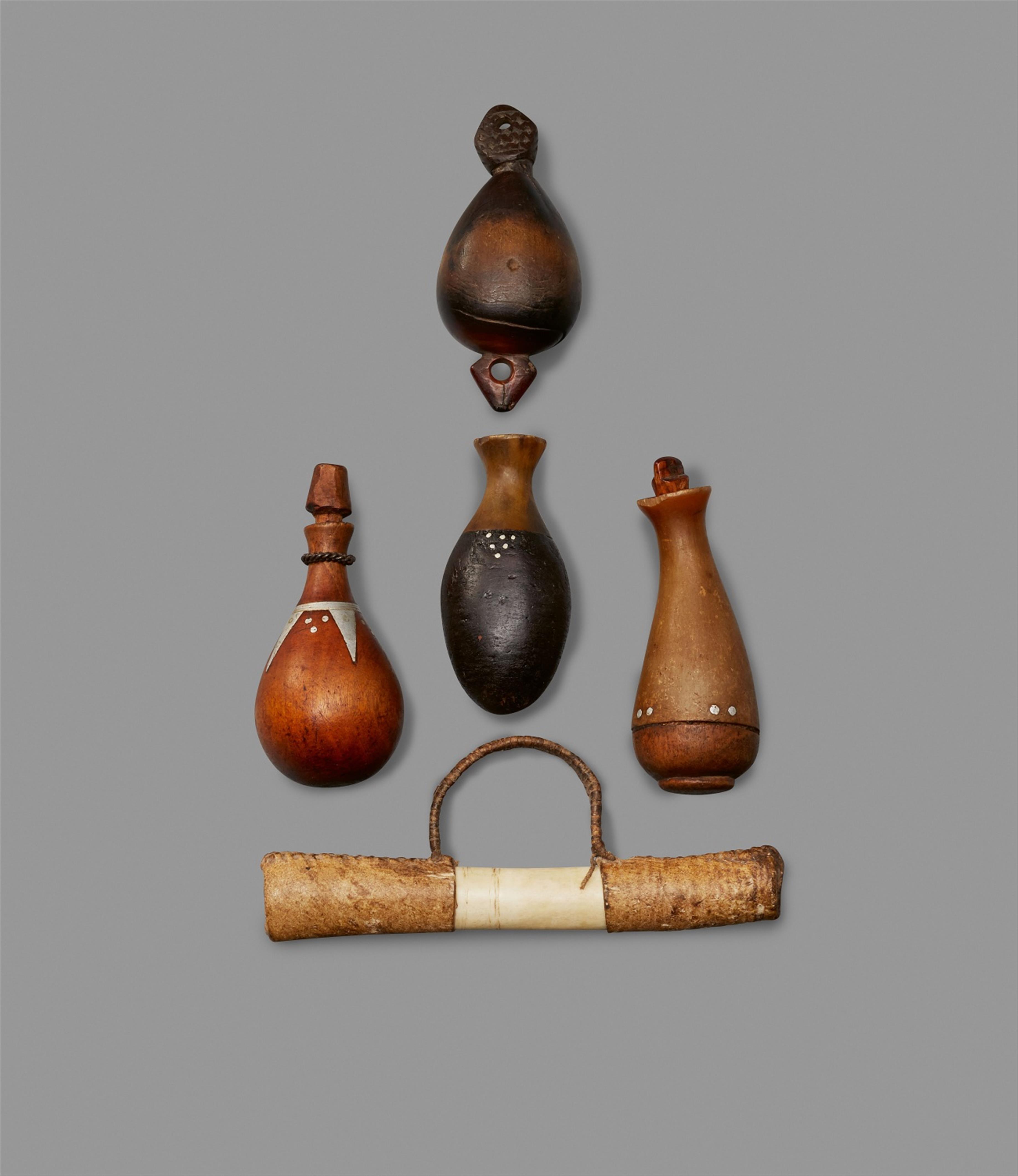 FIVE EAST AFRICAN SNUFF BOTTLES - image-1