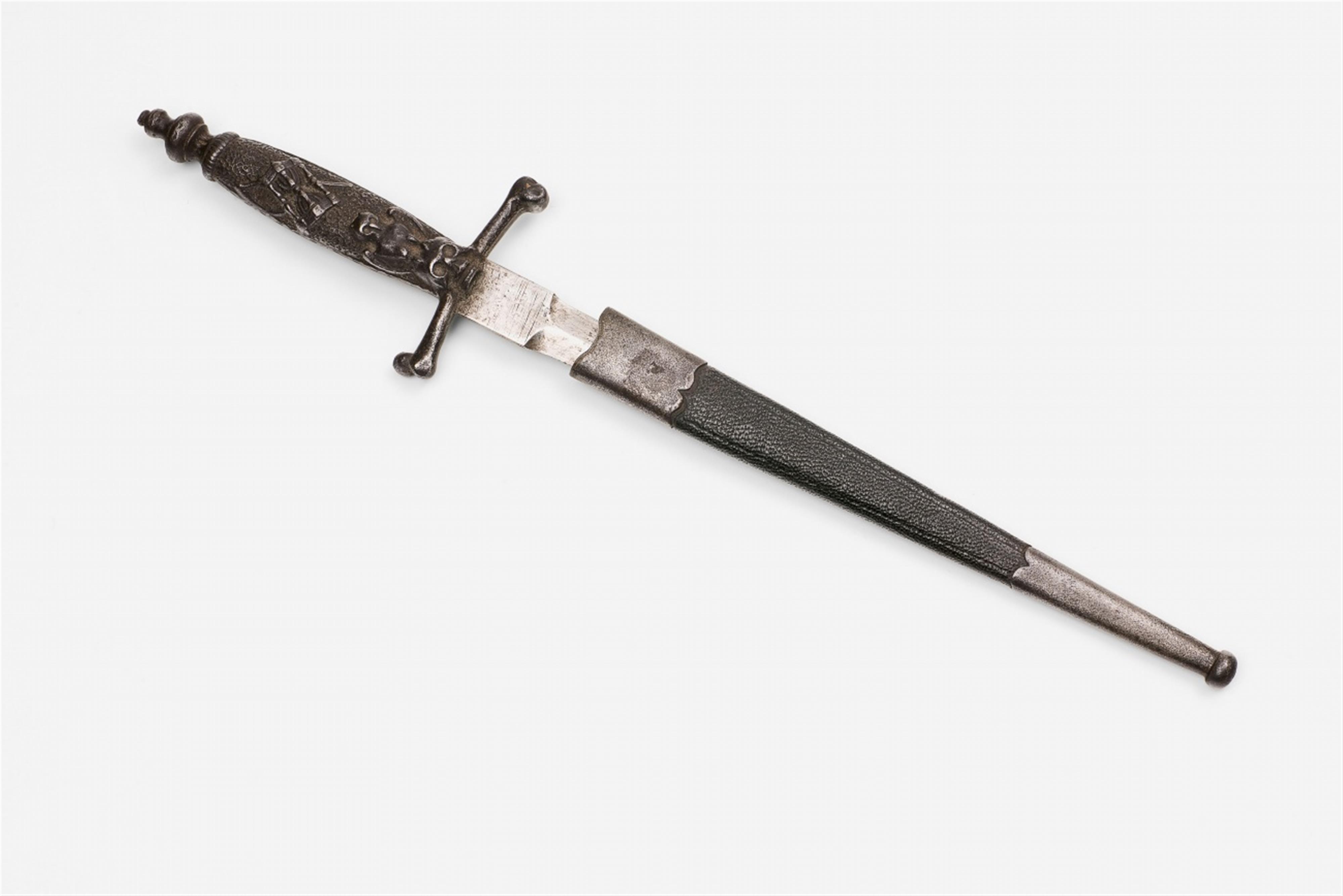 Cast iron ceremonial dagger of the Berlin Freemasons - image-2