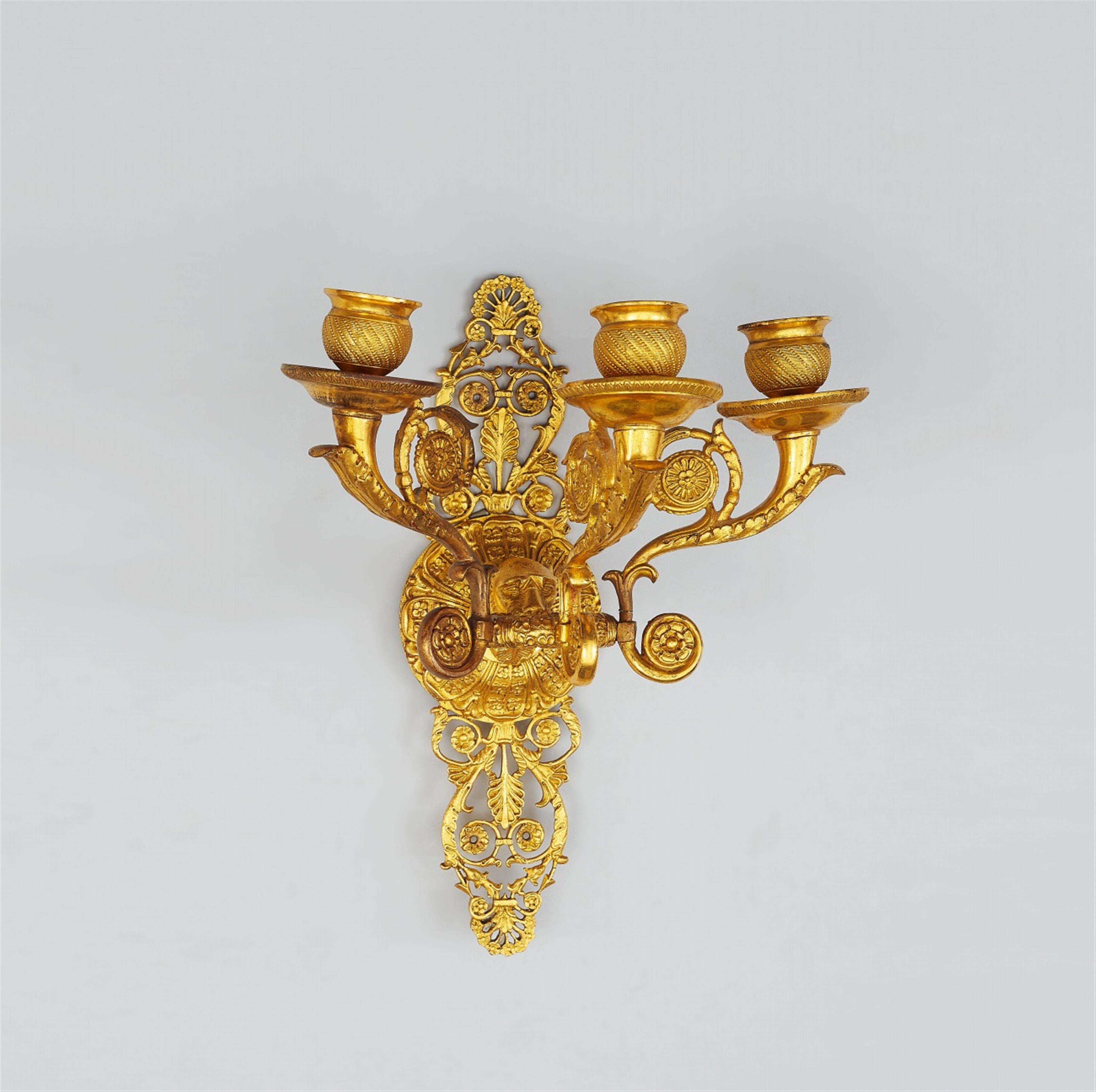 A Parisian Restoration period ormolu wall light - image-1