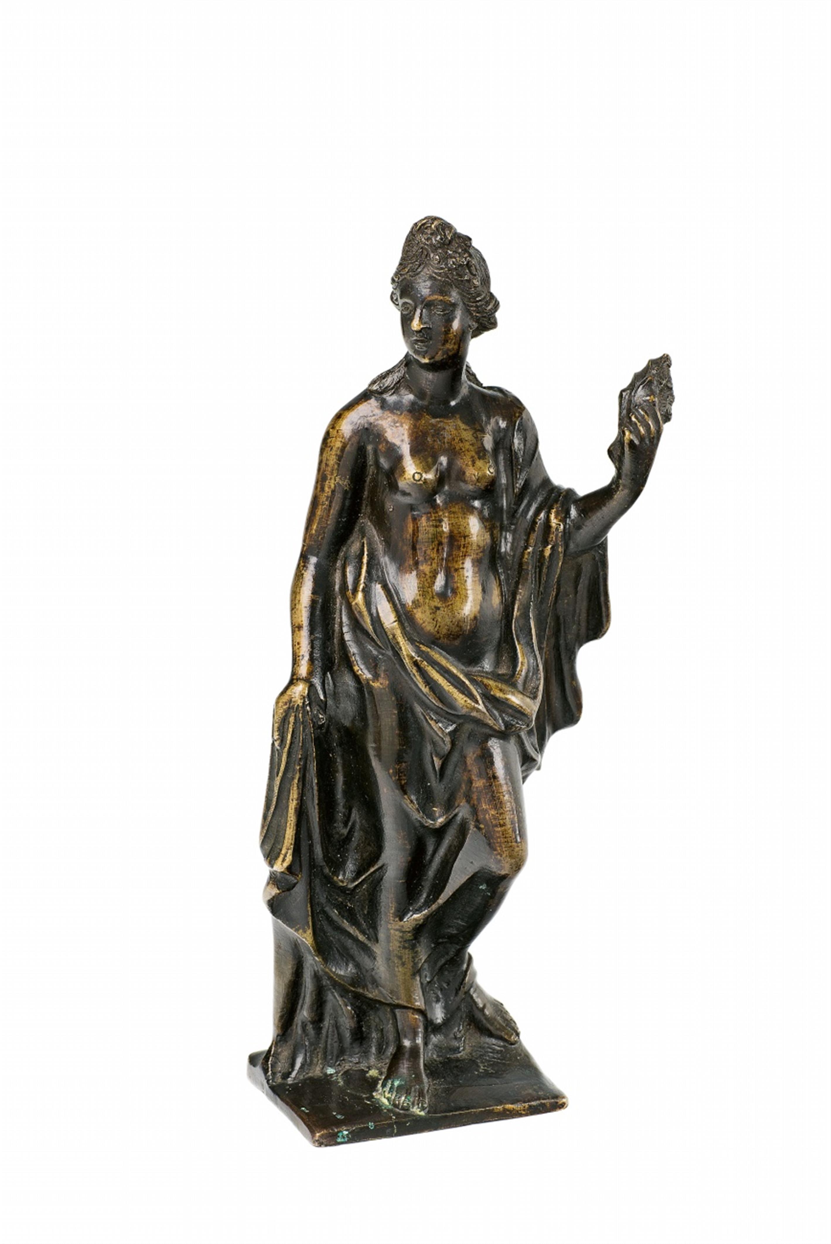 A cast bronze figure of Flora - image-1