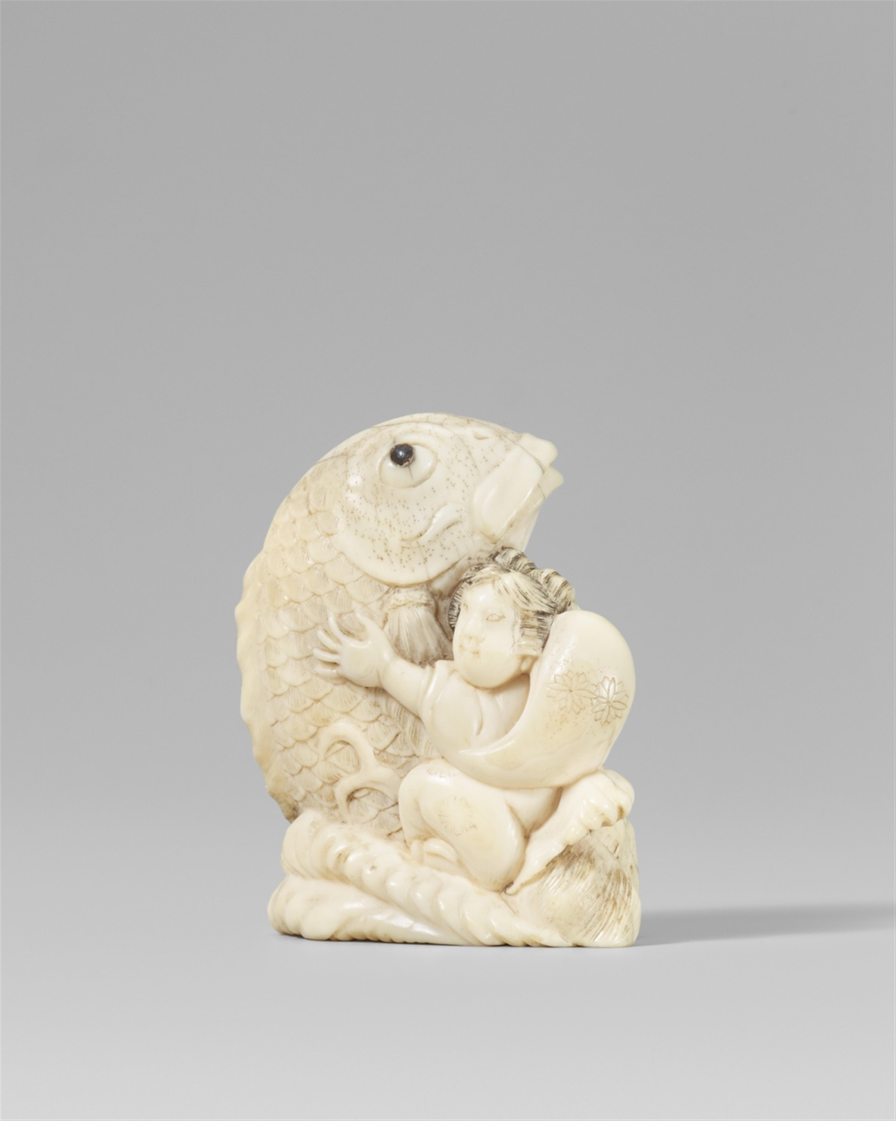 An ivory netsuke of Kintoki and the giant carp, by Kôgyoku. Mid-19th century - image-1