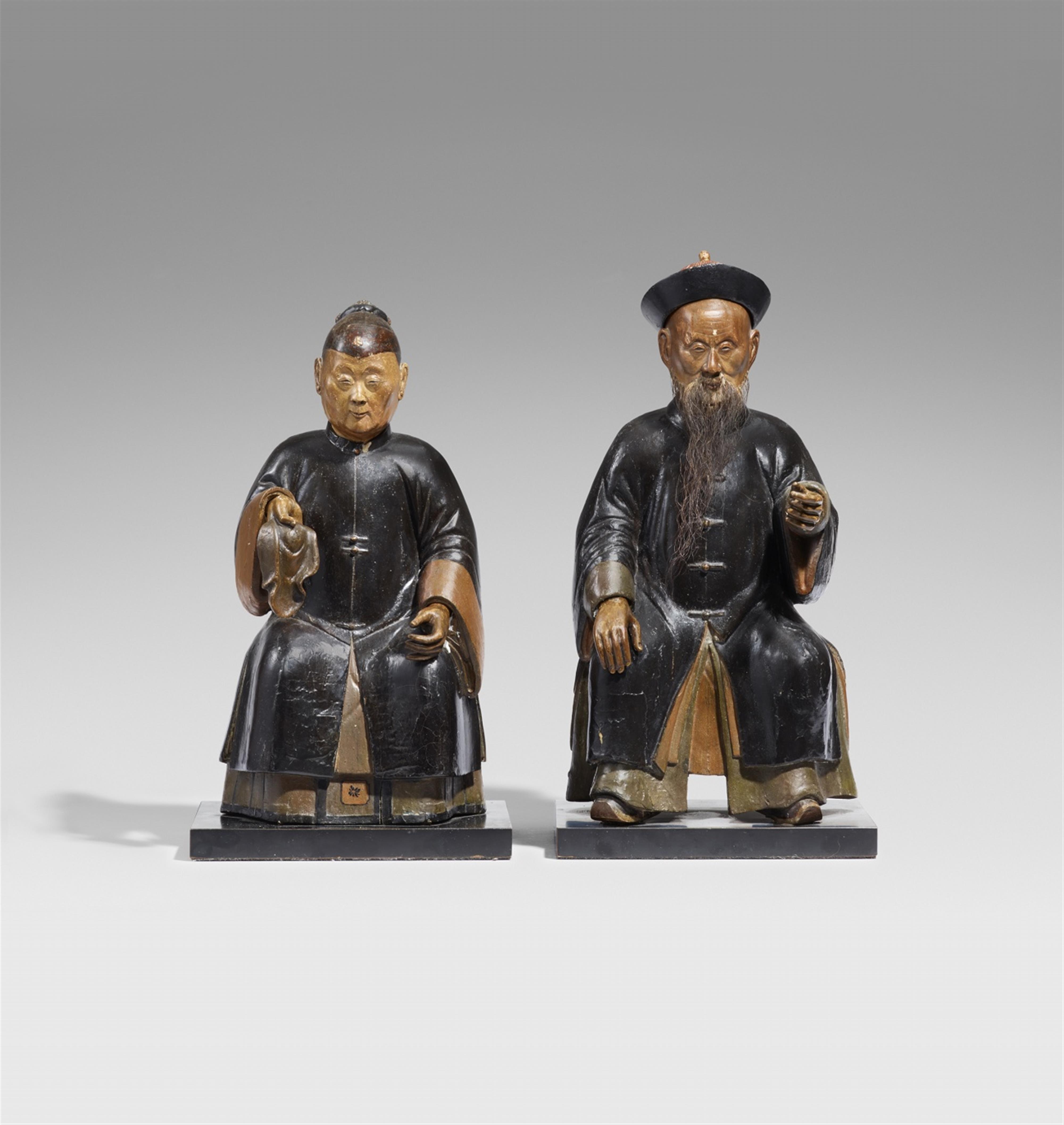 A pair of lacquered and polychromed wood ancestor figures of an old couple. 19th century - image-1