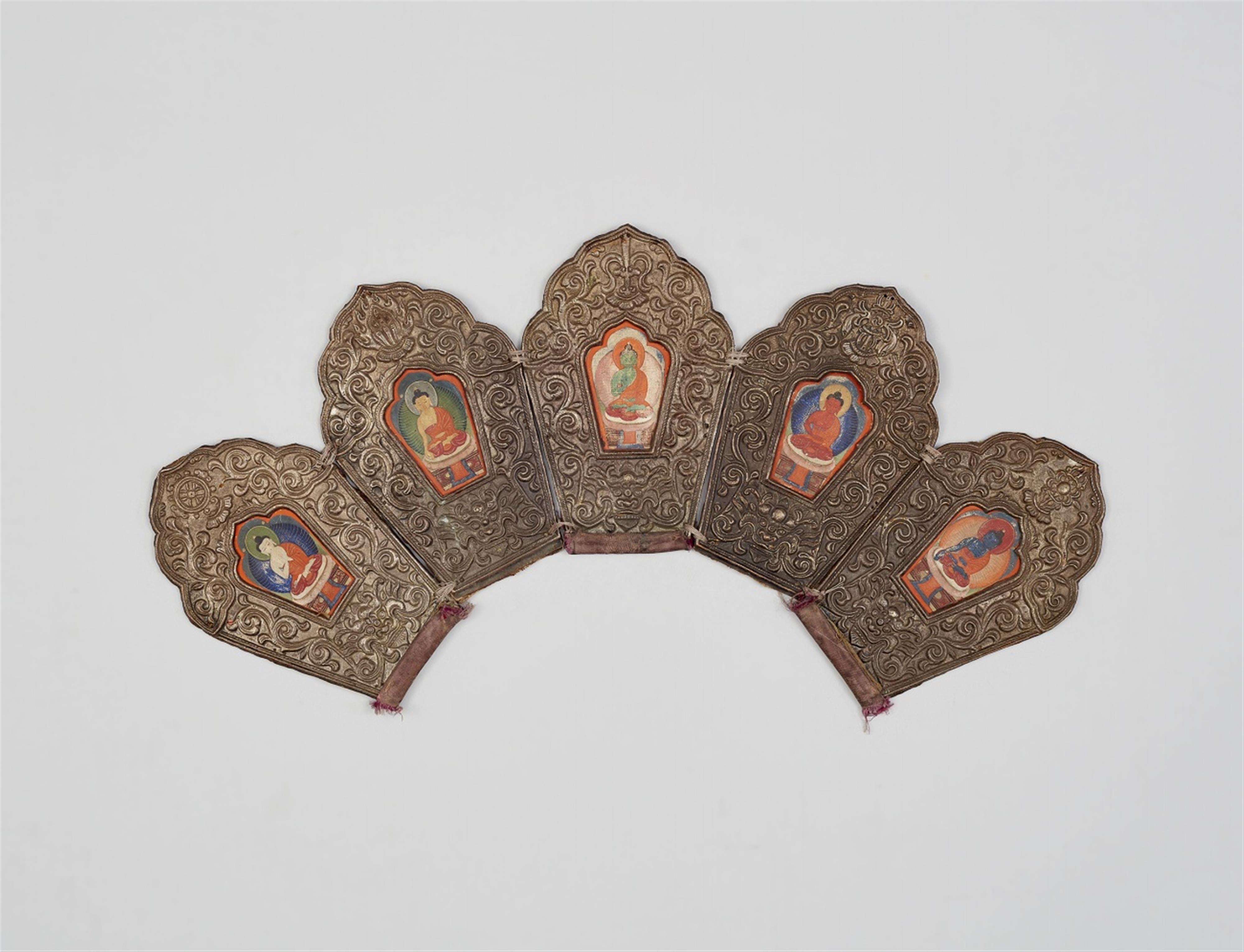 A Tibetan Buddhist ritual crown with five petals. 19th century - image-1