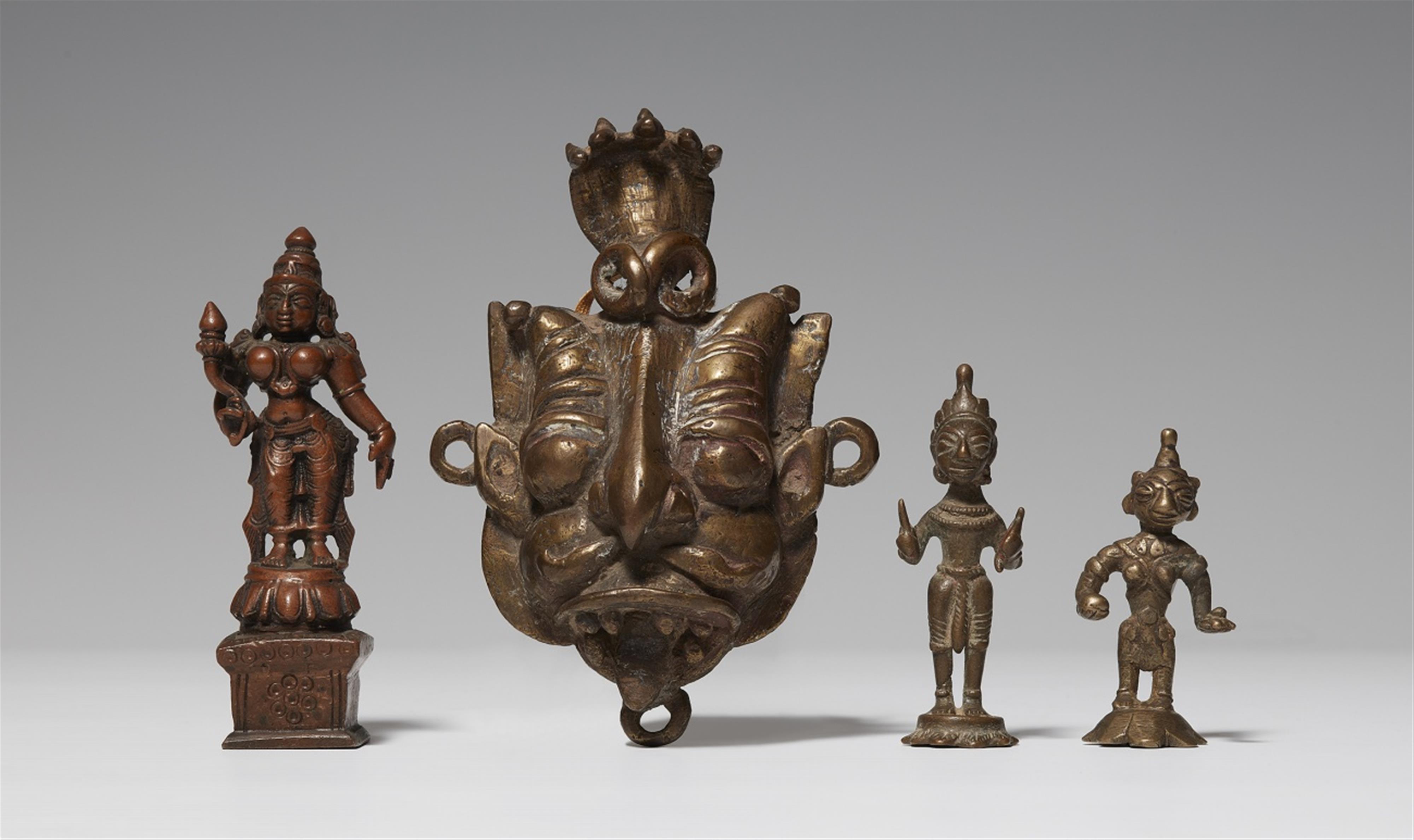 Four copper alloy pieces. 20th century - image-1