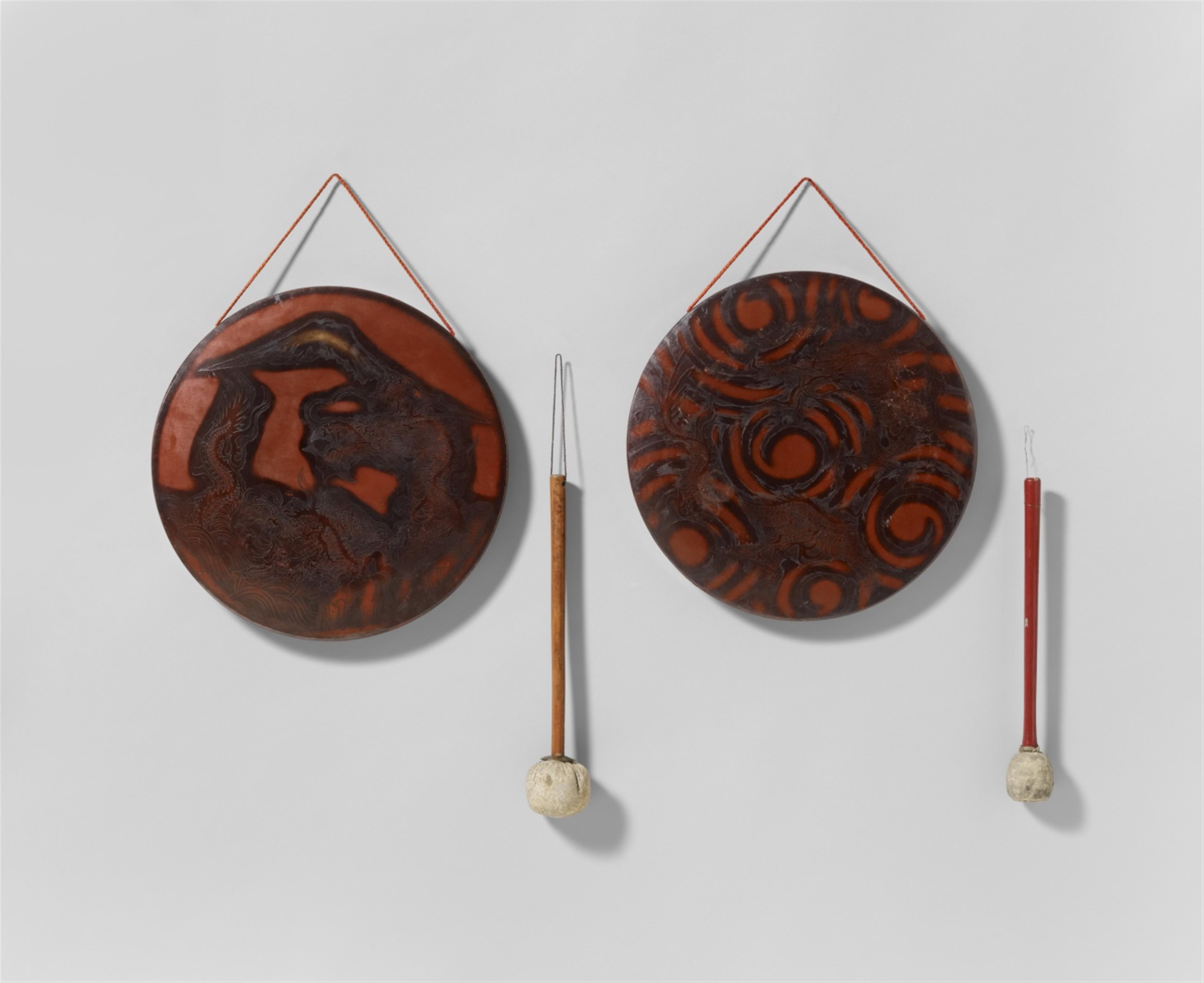 Two copper gongs, each with a striker. 19th/20th century - image-1