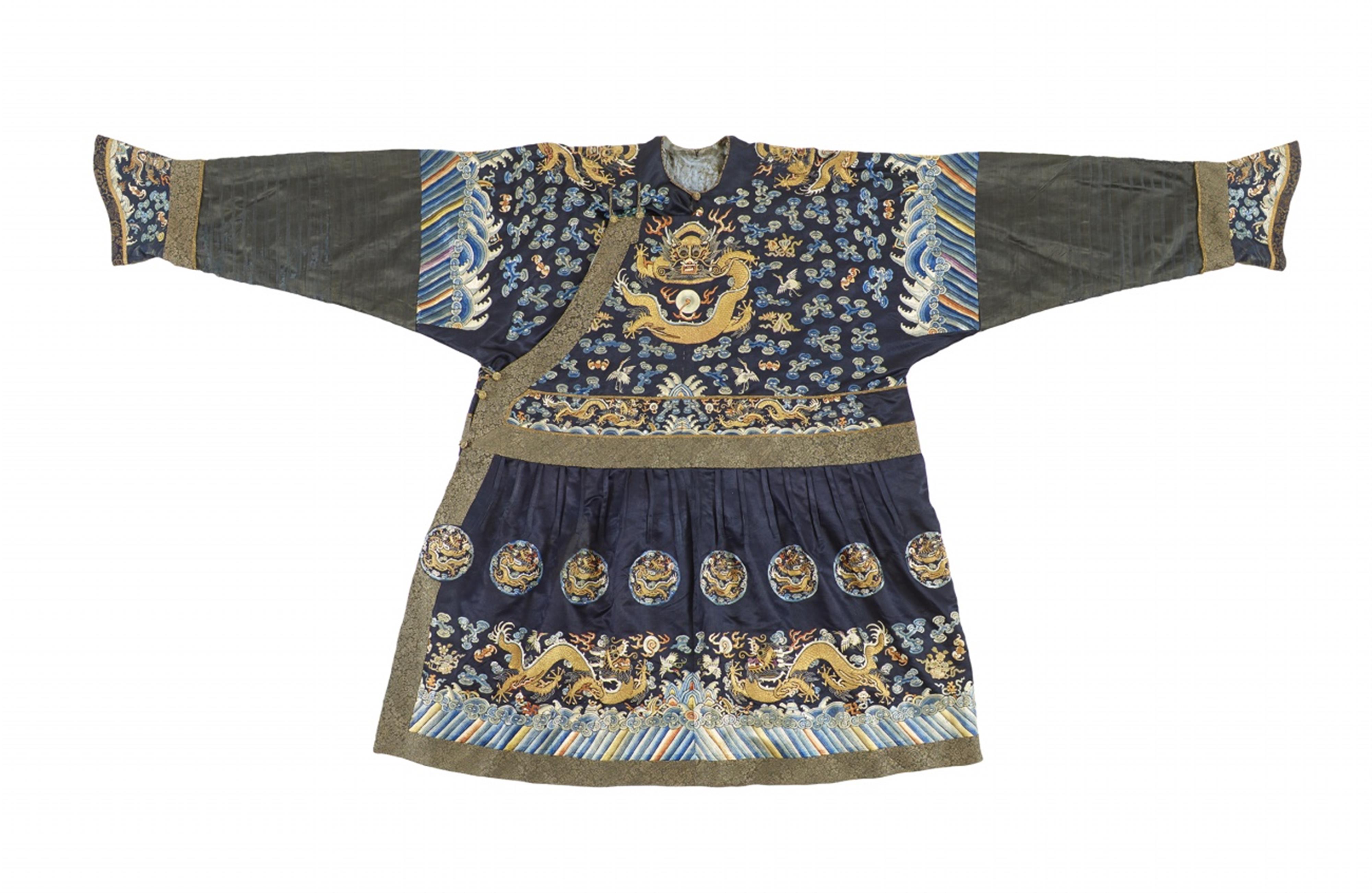 A dark blue satin embroidered Manchu man's formal court robe (chaofu). Late 19th century - image-1