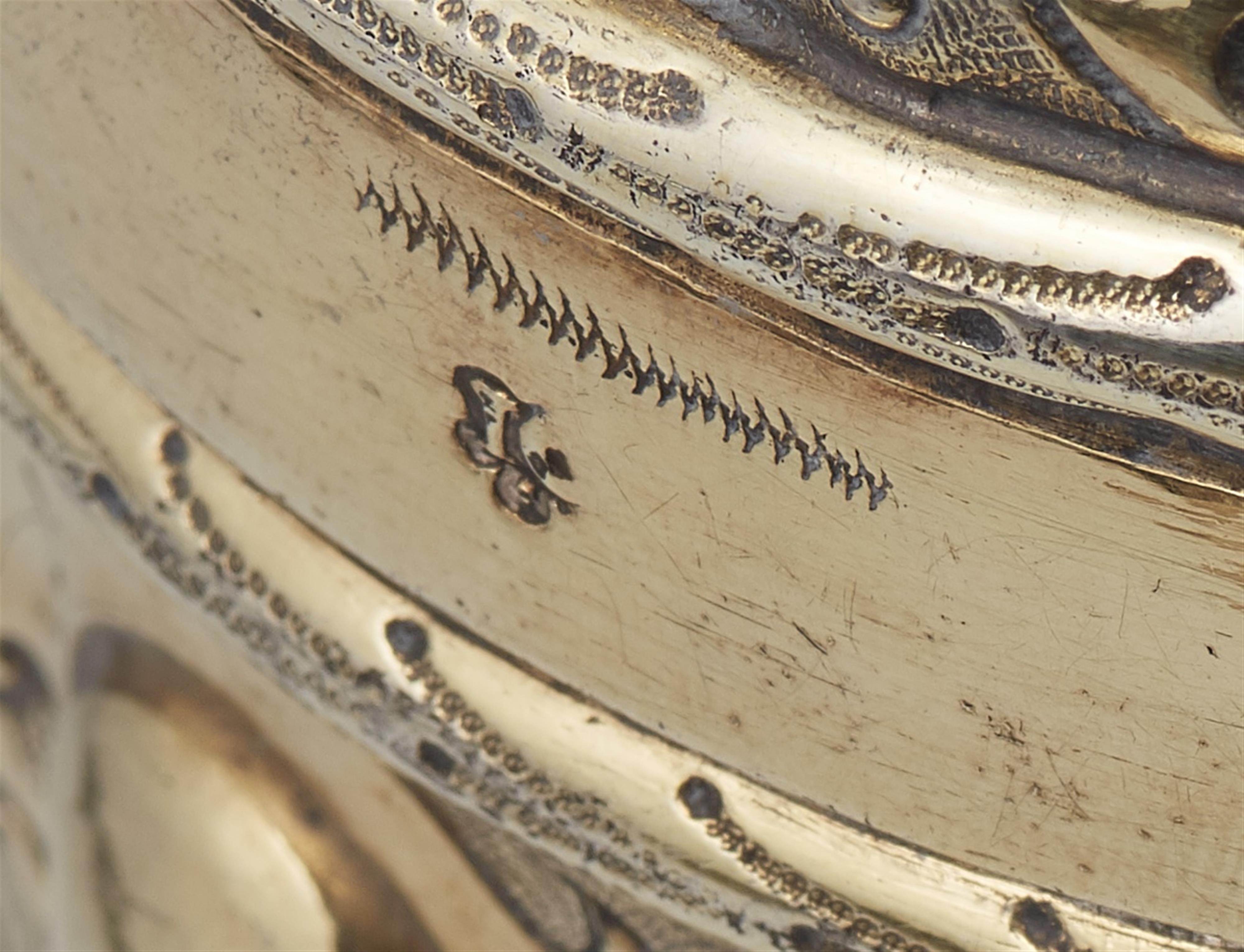 A Nuremberg silver gilt goblet and cover - image-3