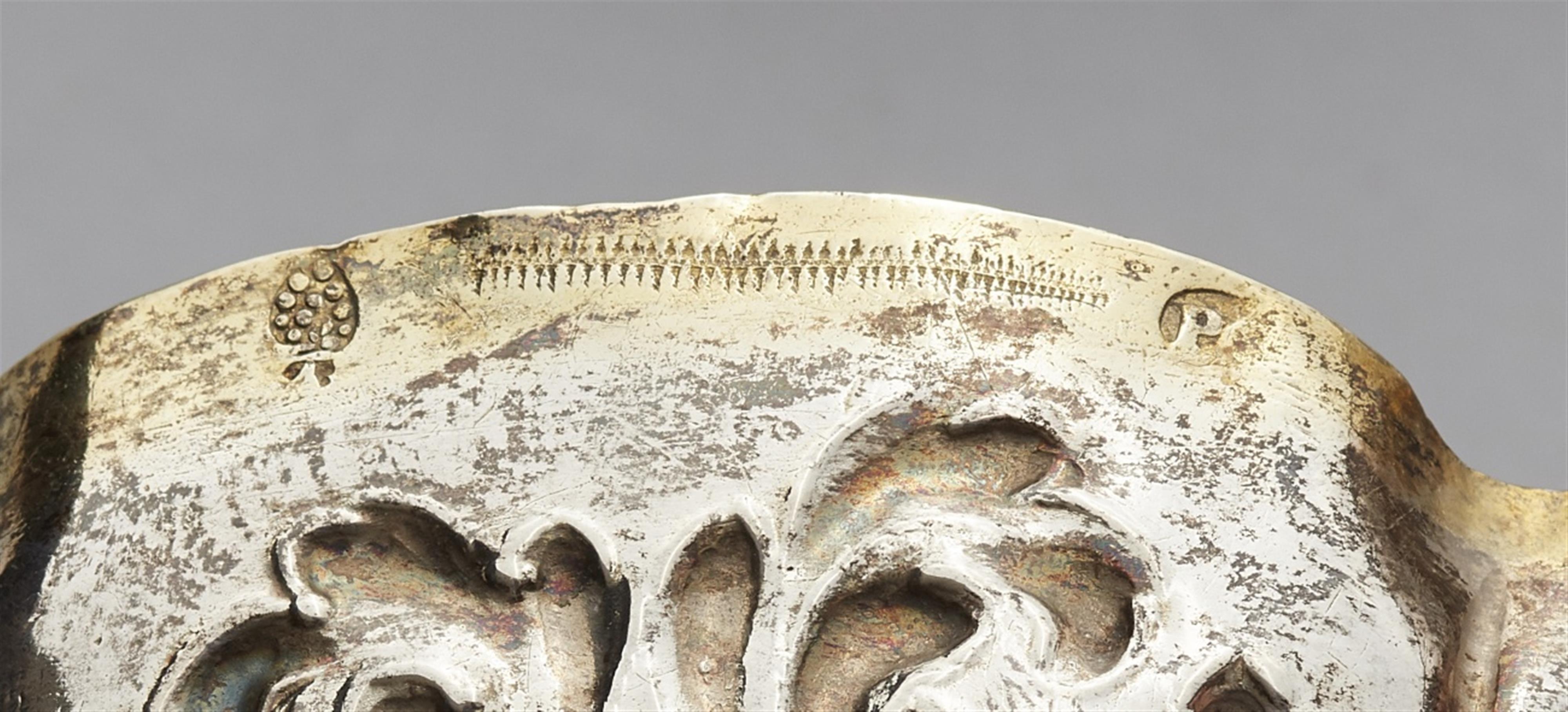 A small silver gilt brandy bowl - image-2