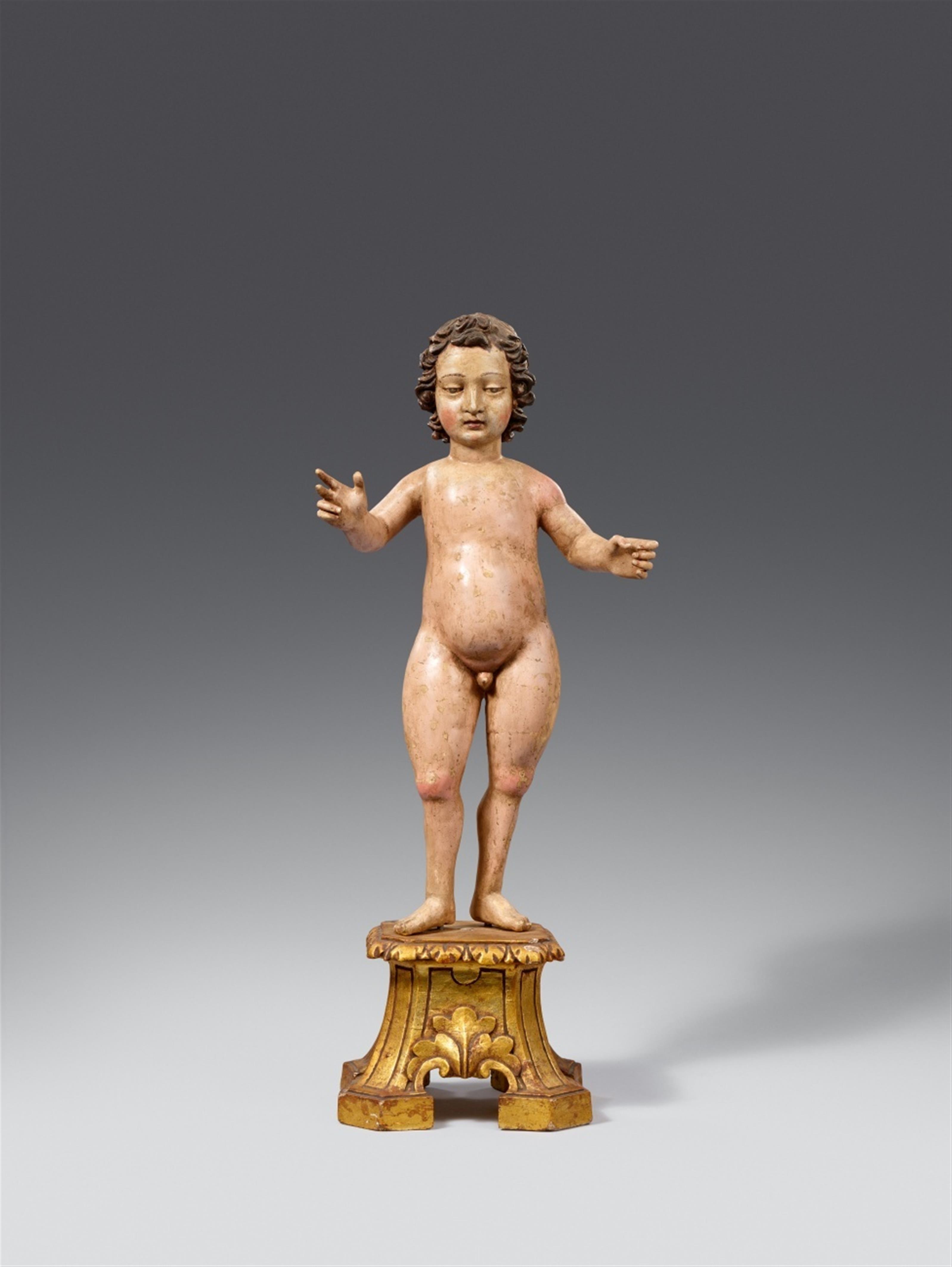 Mechelen circa 1510/1520 - A Mechelen carved wooden figure of the blessing Christ Child, circa 1510/1520 - image-1