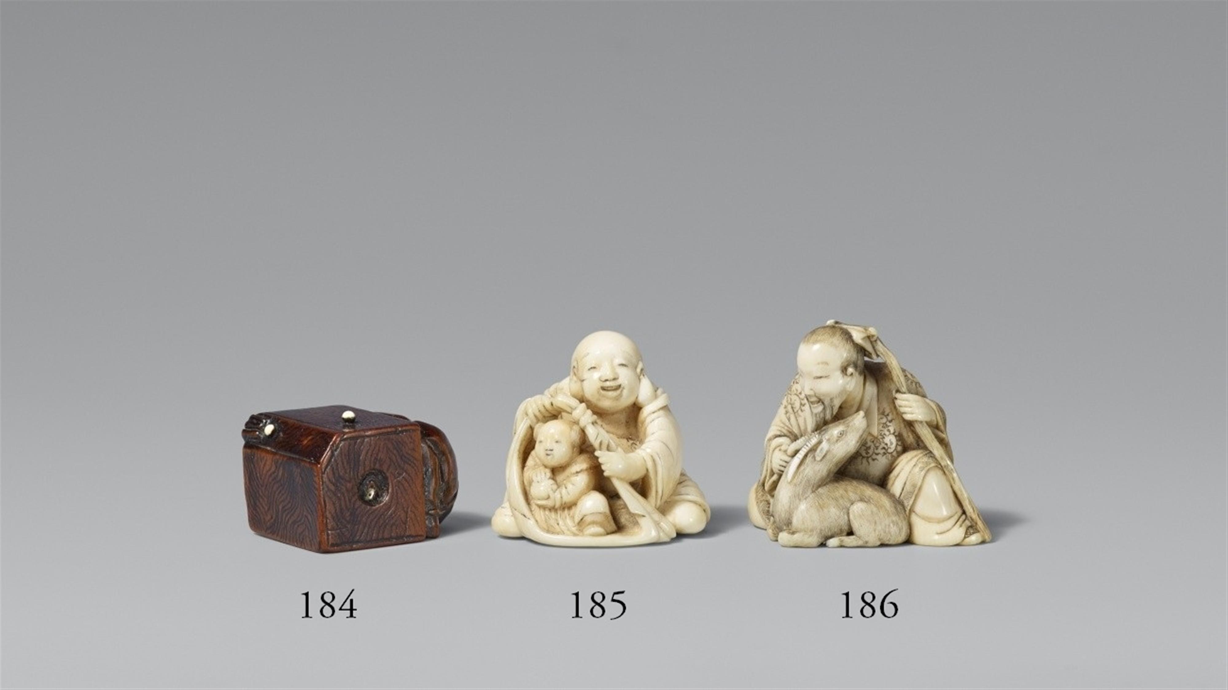 A boxwood netsuke of an oni. First half 19th century - image-1