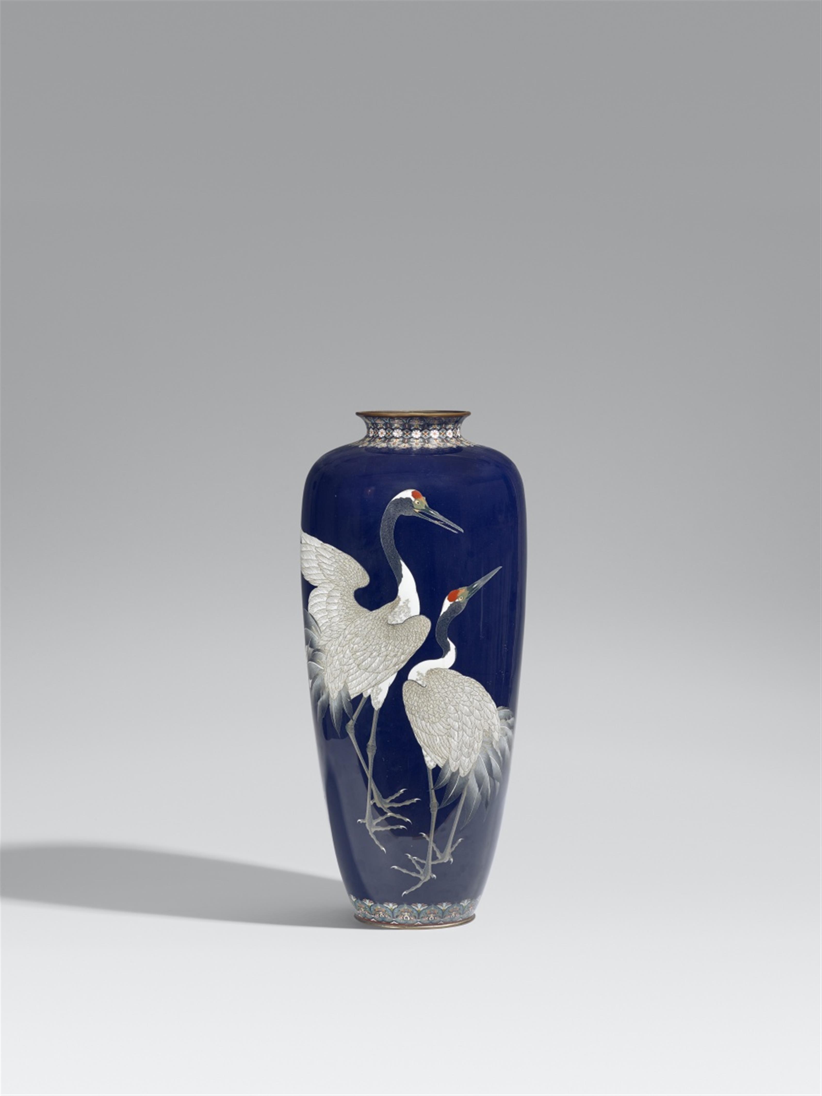 Große Bodenvase. Email cloisonné. Um 1900 - image-1