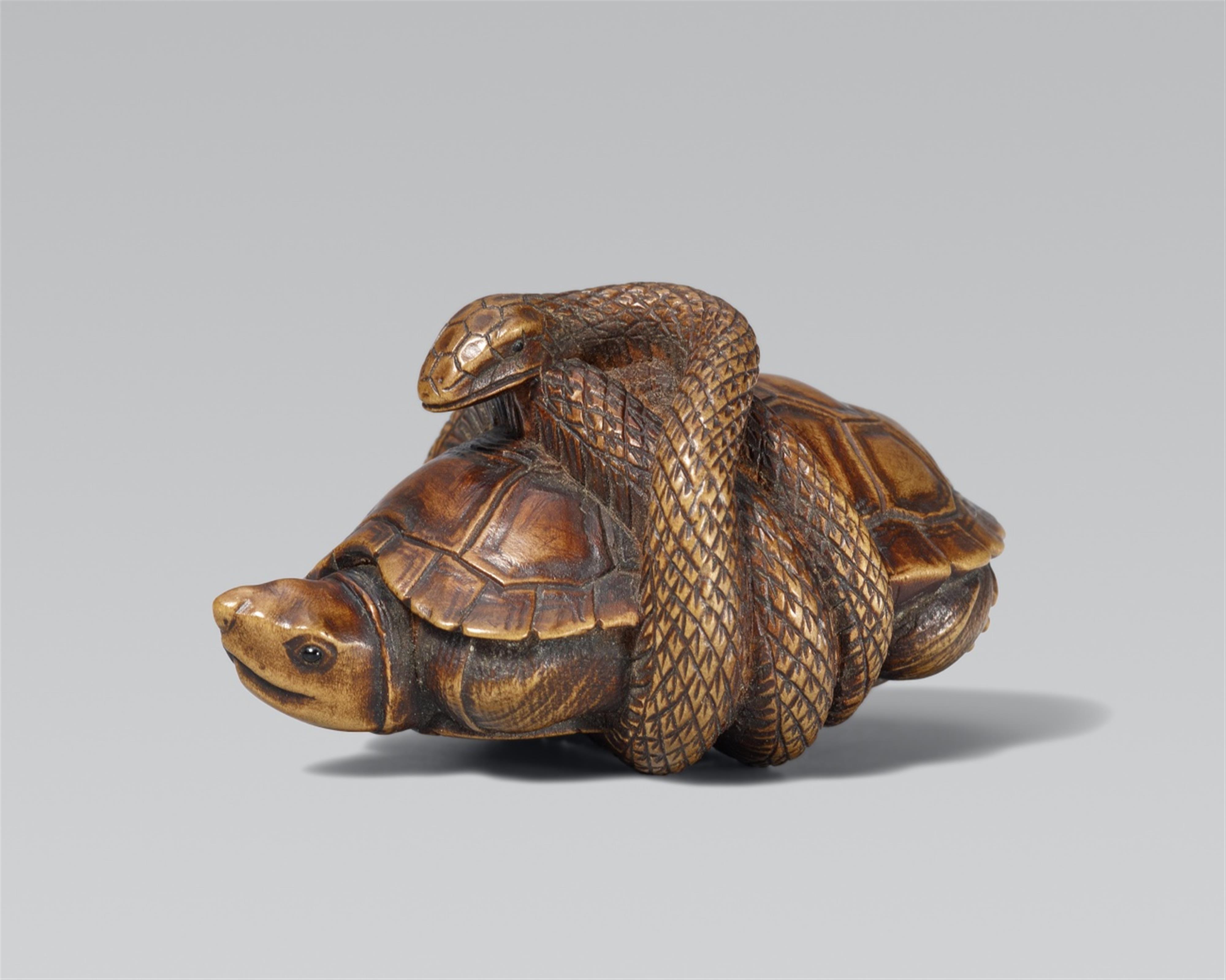 A tortoise and a snake. Boxwood. Early 19th century - image-1