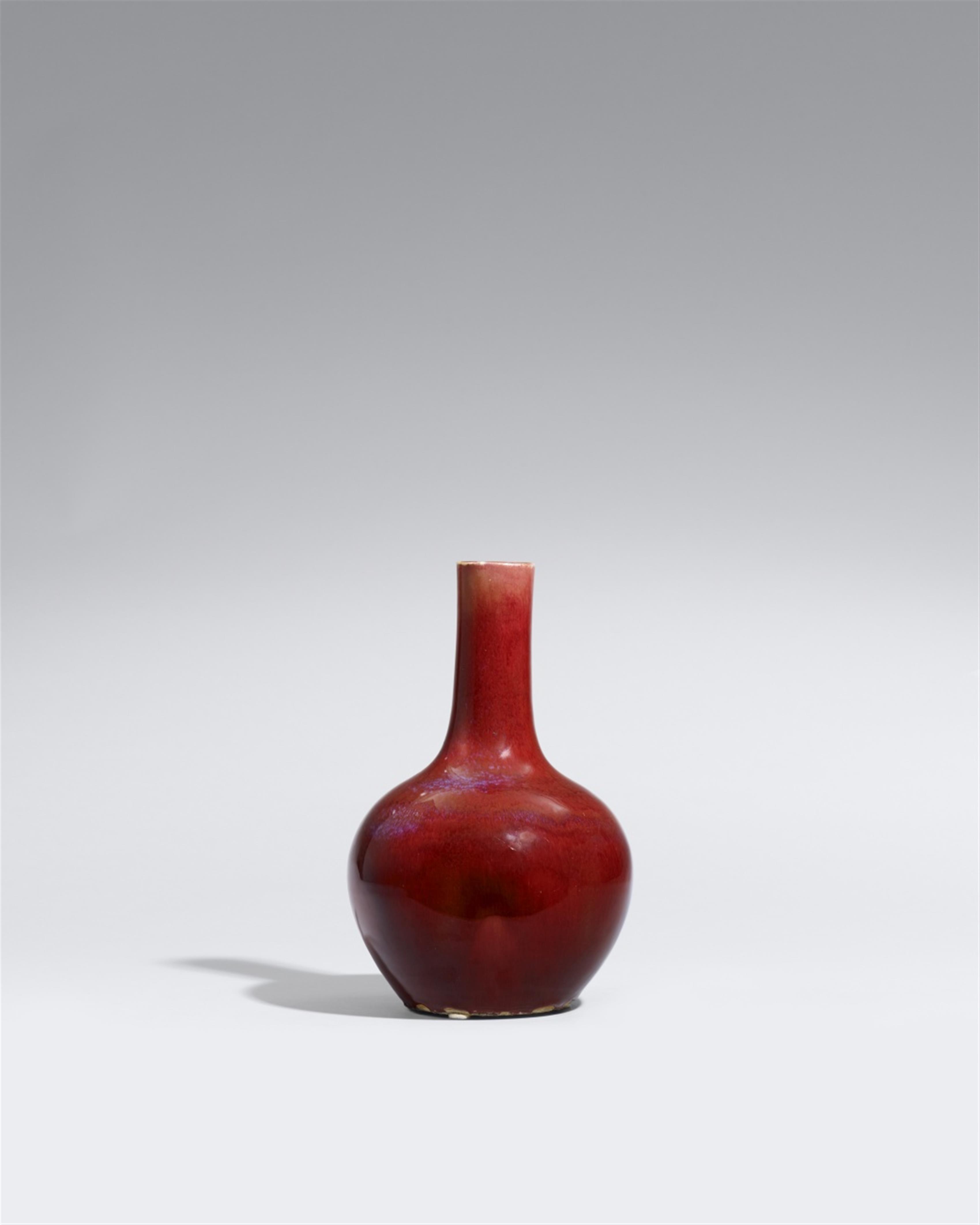 A flambé-glazed bottle vase. 18th/19th century - image-1