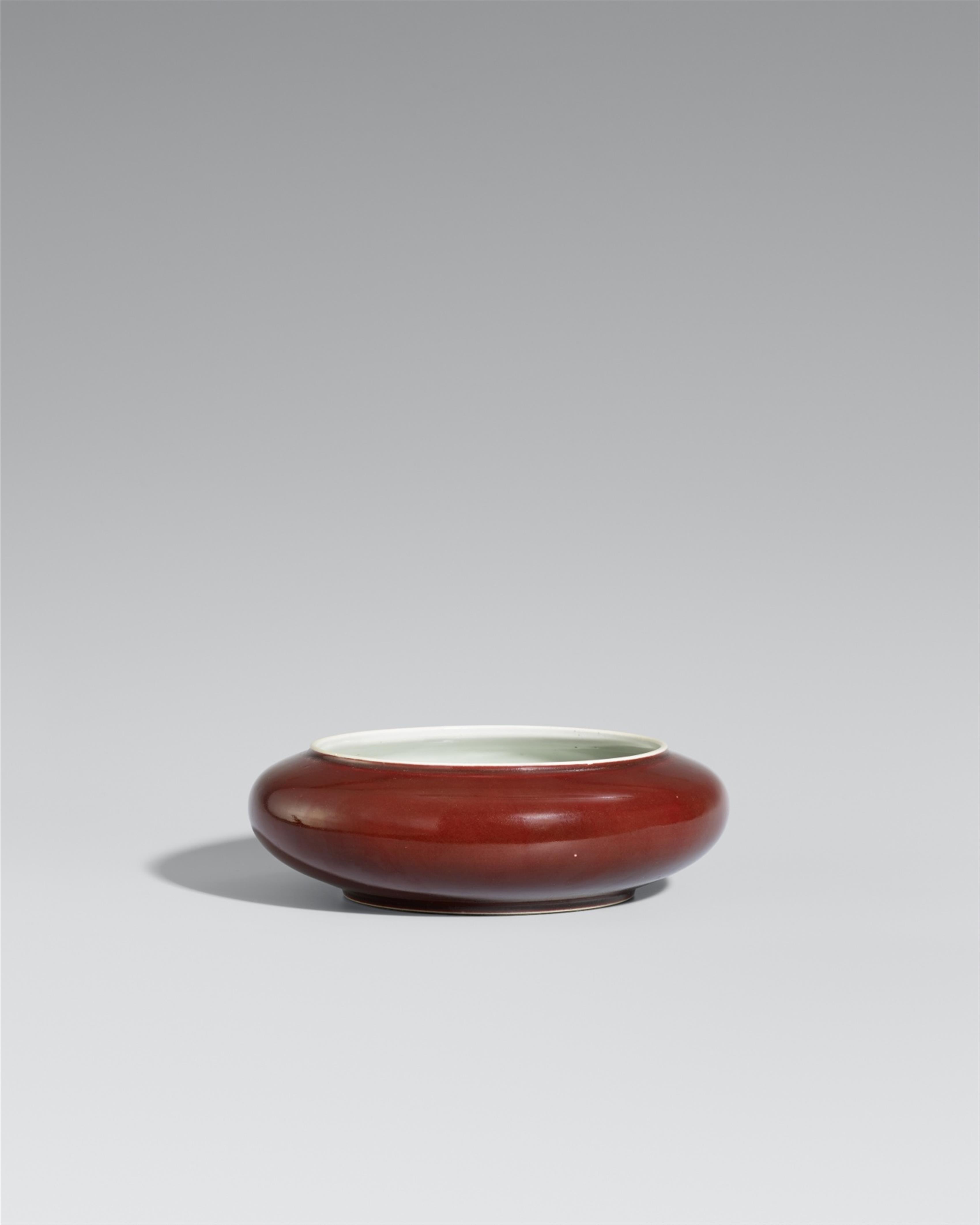 A large copper-red-glazed brush washer. Qing dynasty (1644-1911) - image-1