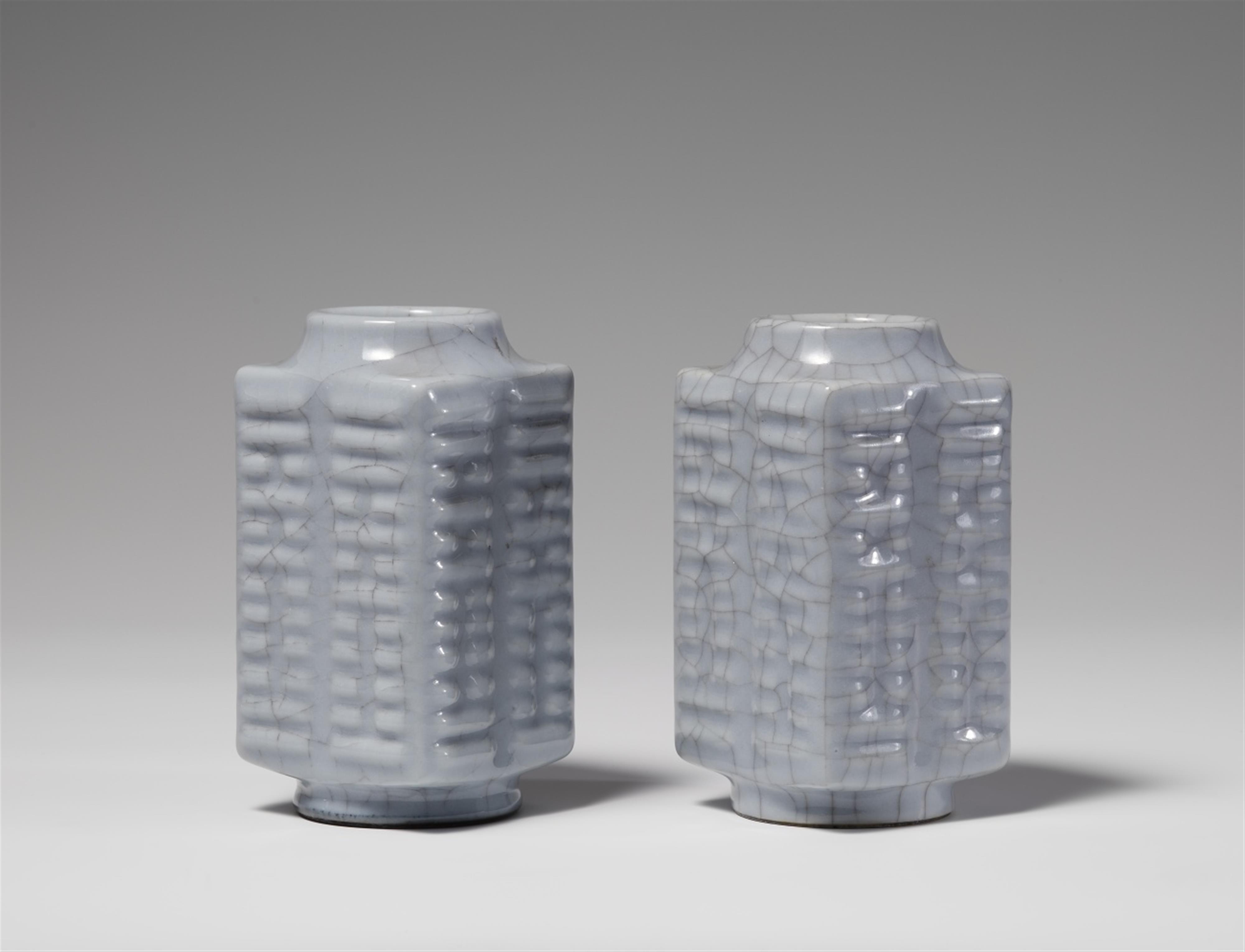 Two blue-glazed cong vases. 19th century - image-1