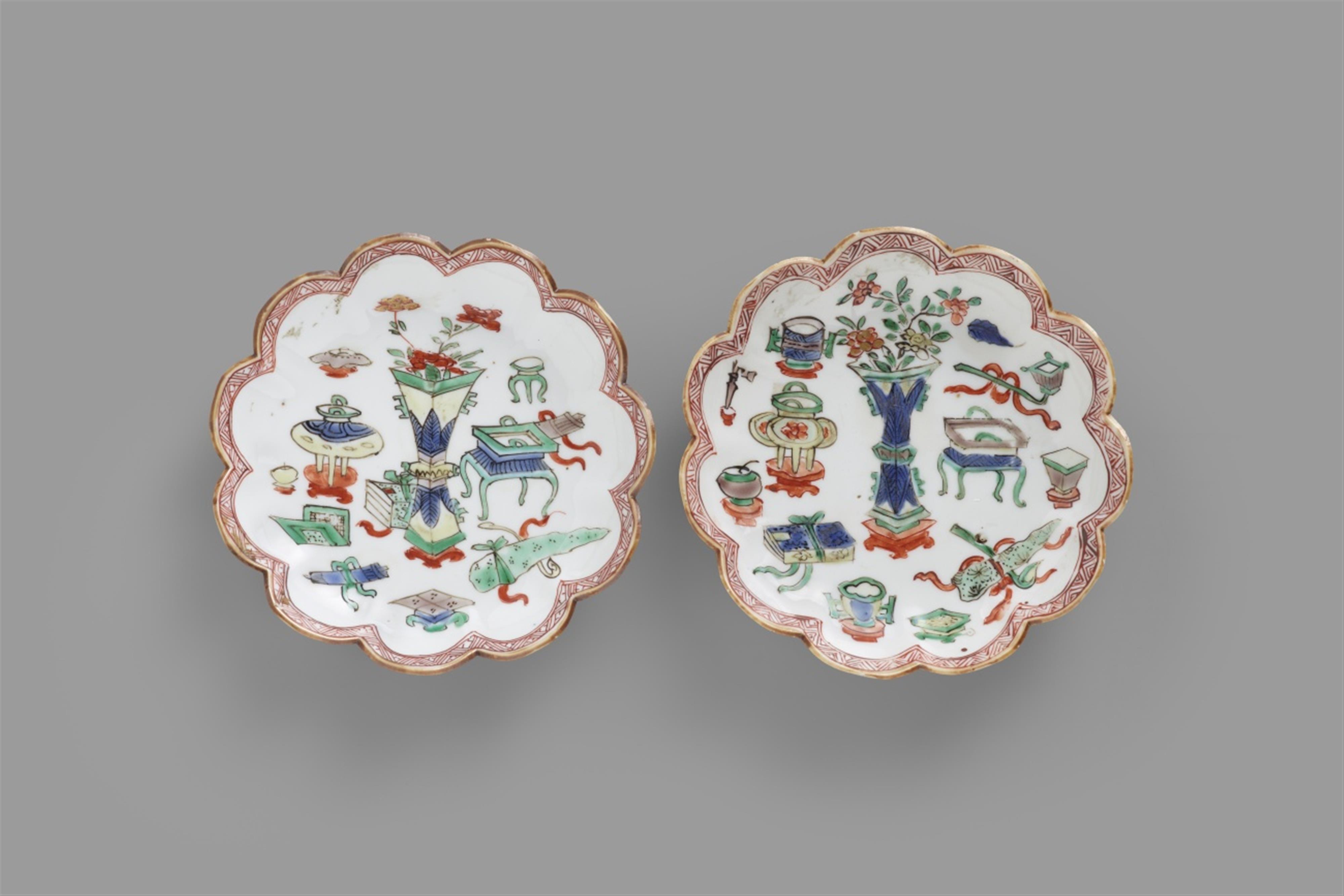 Two famille verte saucers. Kangxi dynasty (1662-1722) - image-1