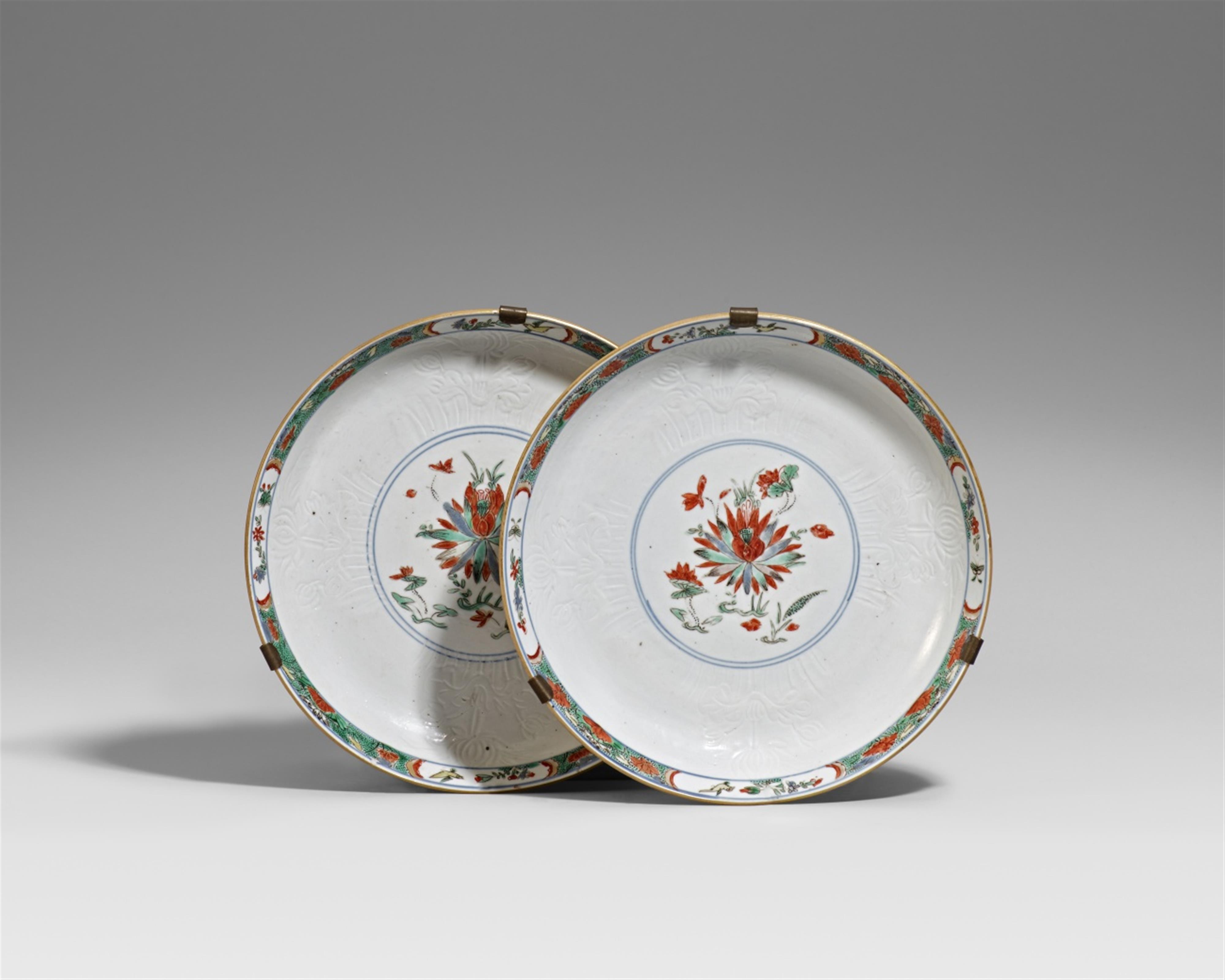 Zwei famille verte-Schalen mit café au lait-Glasur. Kangxi-Periode (1662-1722) - image-1