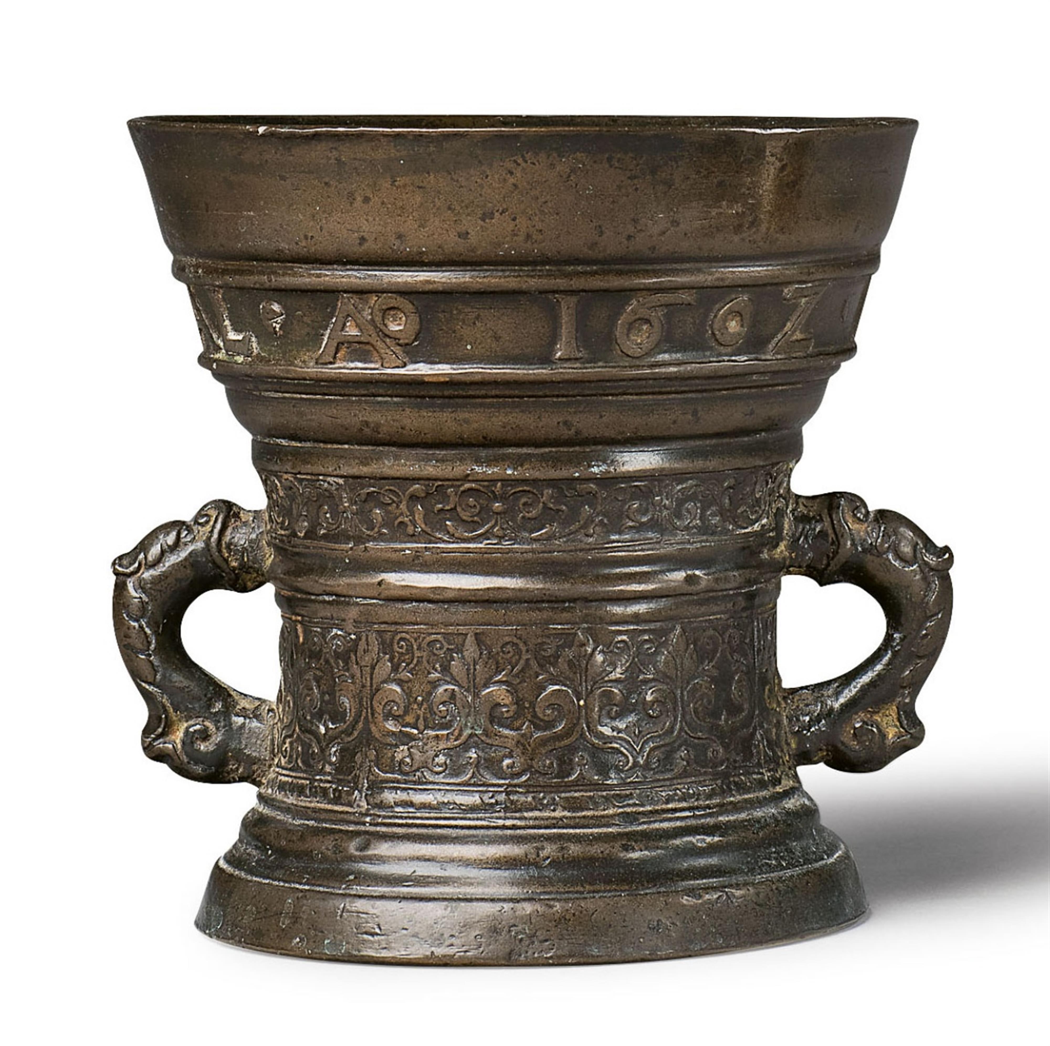 A dated Netherlandish mortar with dolphin handles - image-2