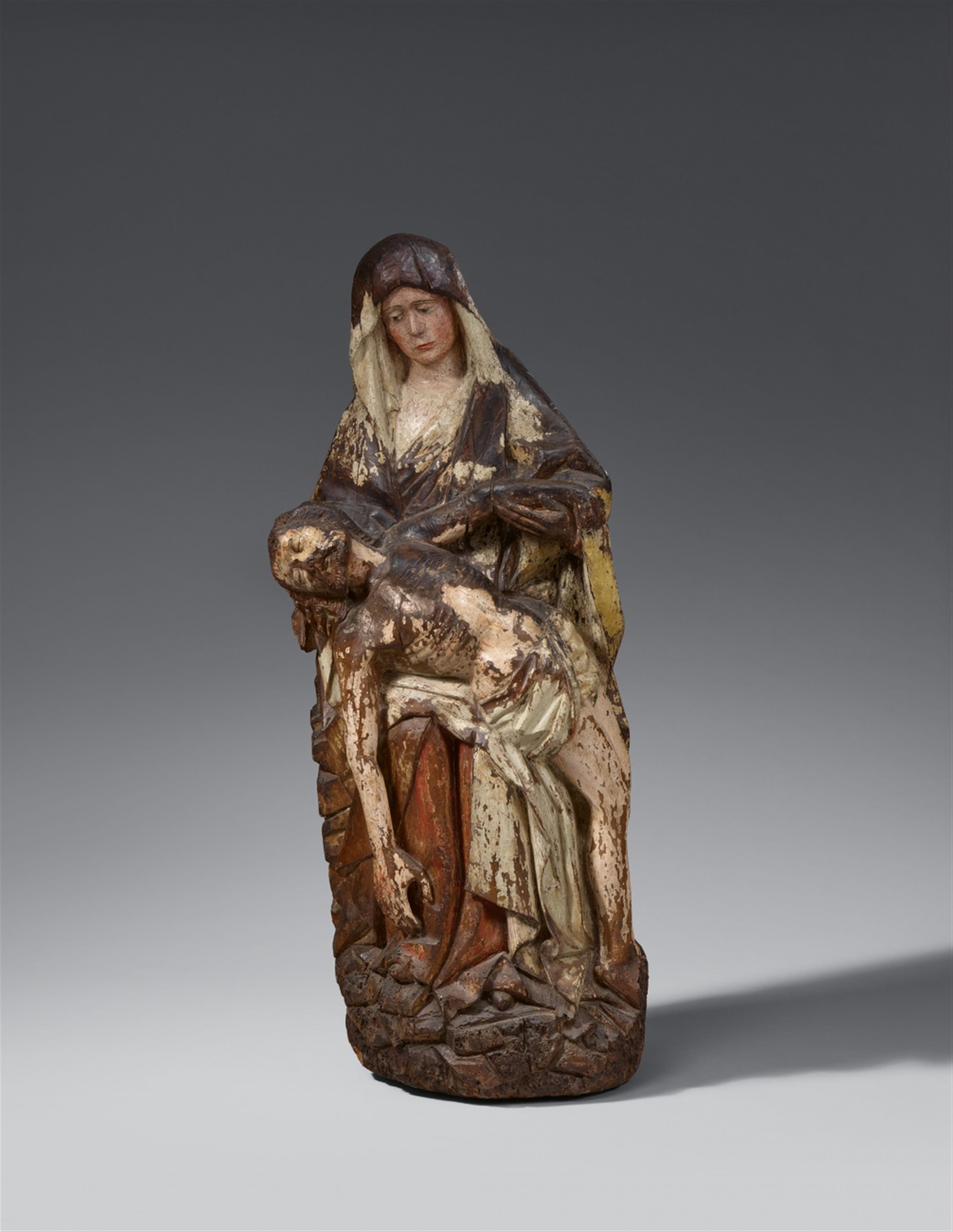 Flemish 15th century - A 15th century Flemish carved oak pietà - image-1